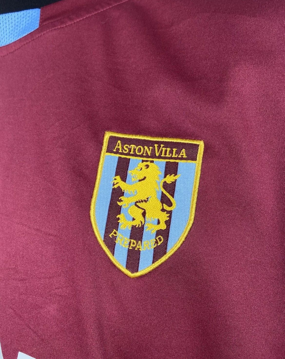 Hummel Aston Villa FC 2005/06 Home Jersey Shirt Hummel Size L Size US L / EU 52-54 / 3 - 4 Thumbnail