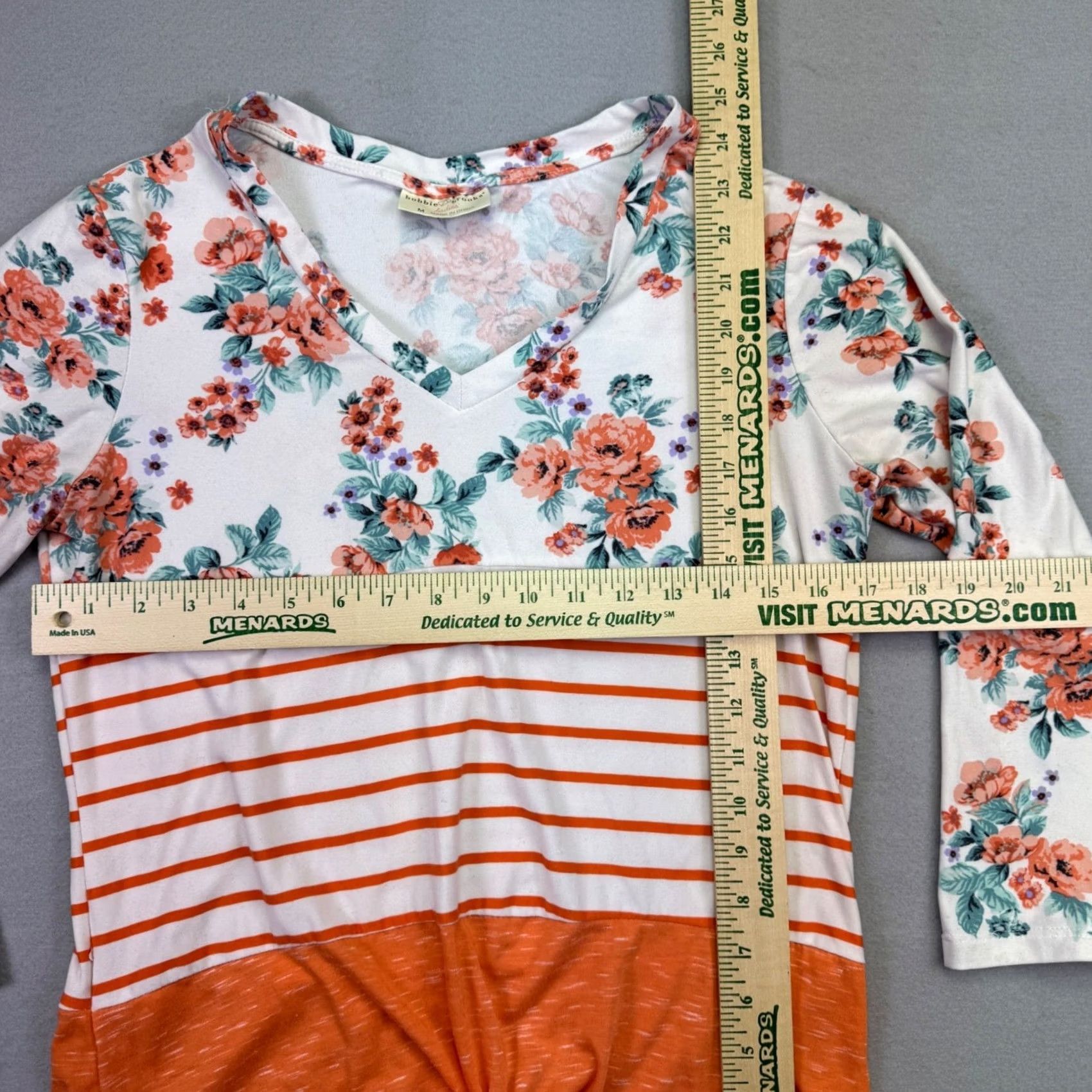 Vintage Bobbie Brooks Women's T-Shirt Knotted Hem V-Neck 3/4 Sleeve Floral Striped Orange White Medium Size M / US 6-8 / IT 42-44 - 5 Thumbnail