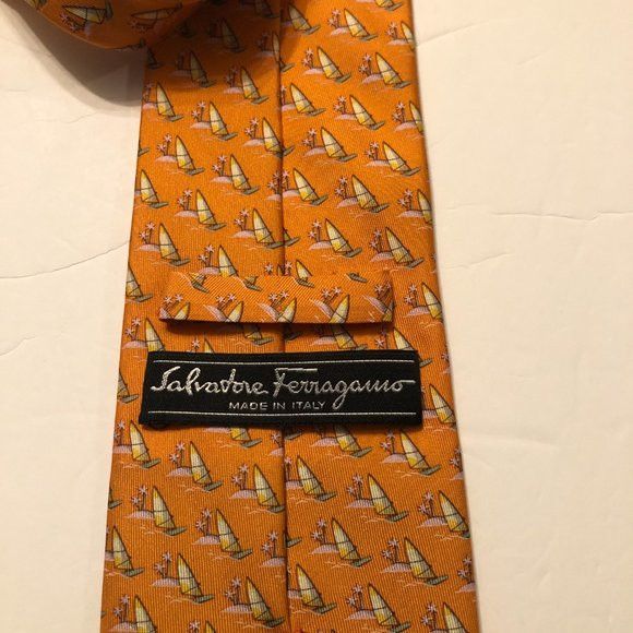Salvatore Ferragamo SALVATORE FERRAGAMO MEN'S NEW 100%SILK TIE WIDTH: 3 1/2" Size ONE SIZE - 7 Thumbnail