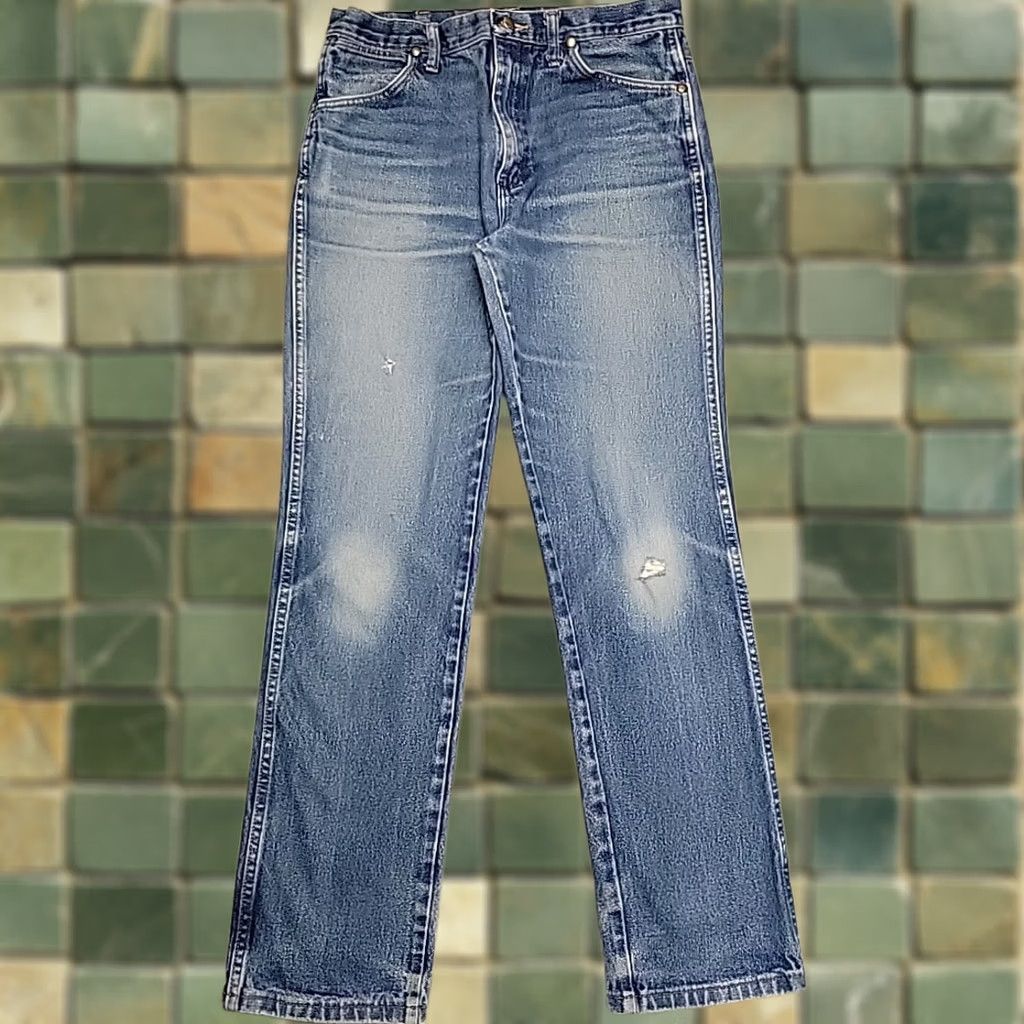 Wrangler Wrangler Jeans Men 32x34 Faded Whiskered Denim Pants 936PWD Western Cowboy Retro Jeans Mens 32 Blue Denim Pants Wrangler 936WD Western Cowboy Retro Size US 32 / EU 48 - 1 Thumbnail