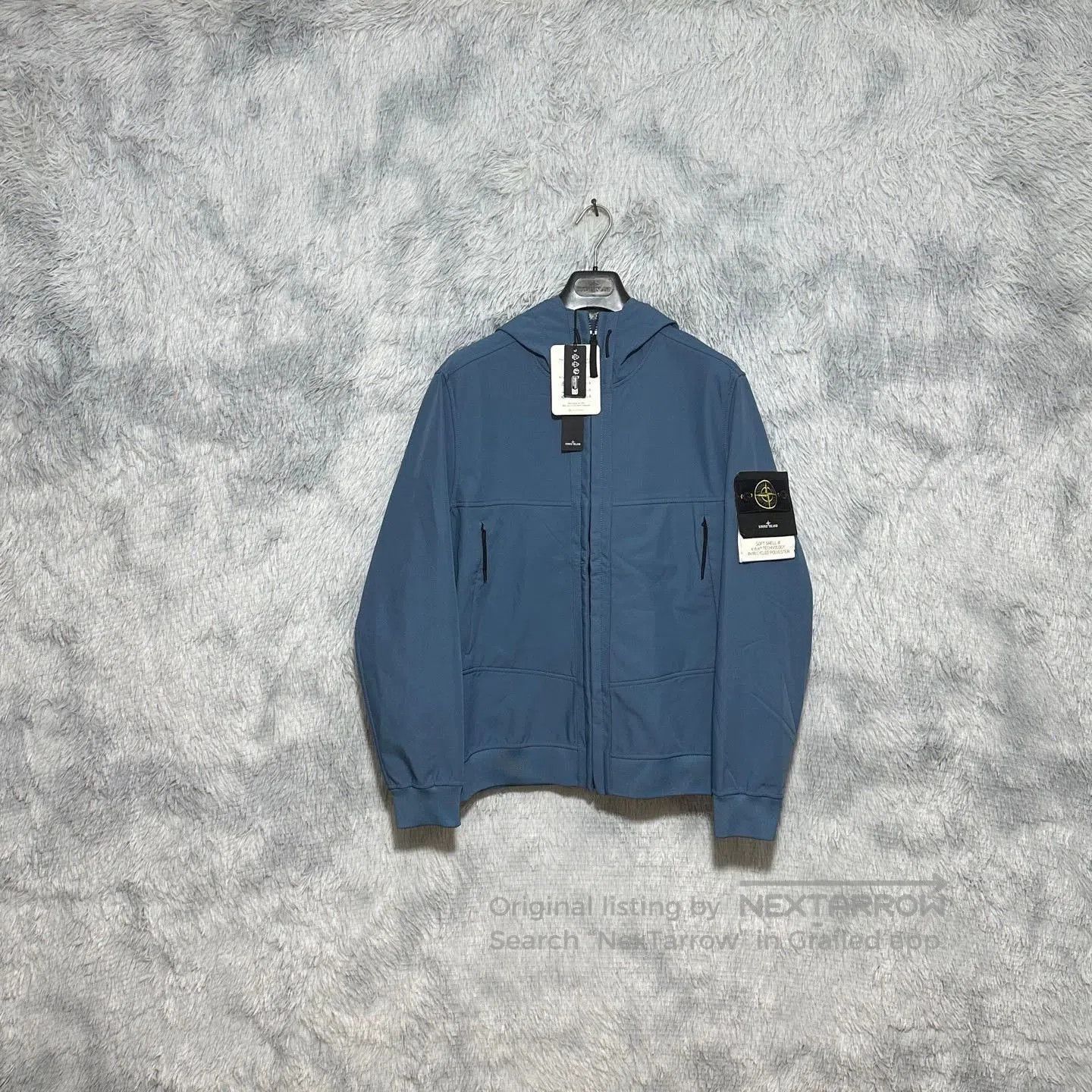 Stone Island stone island hooded soft shell jacket blue. Size US L / EU 52-54 / 3 - 1 Thumbnail