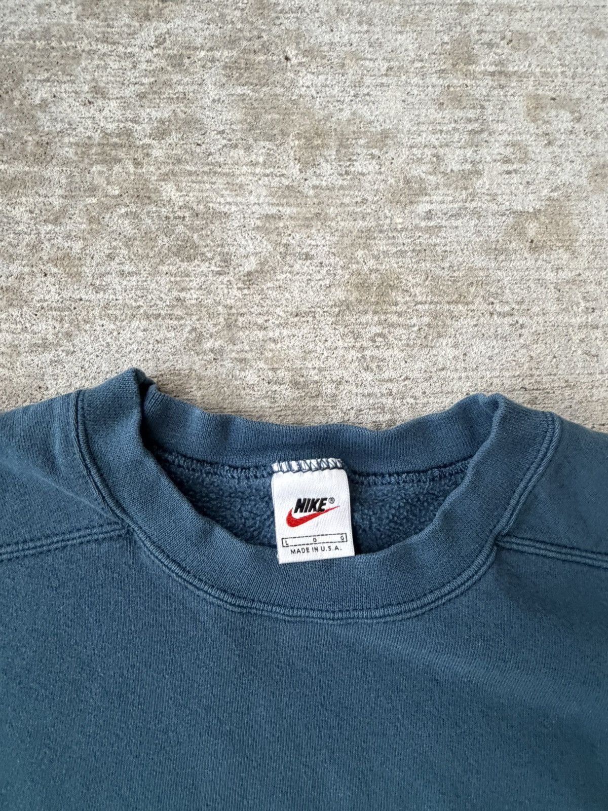 Nike 90s Nike made in USA Teal Crewneck Sweatshirt Size US L / EU 52-54 / 3 - 3 Thumbnail