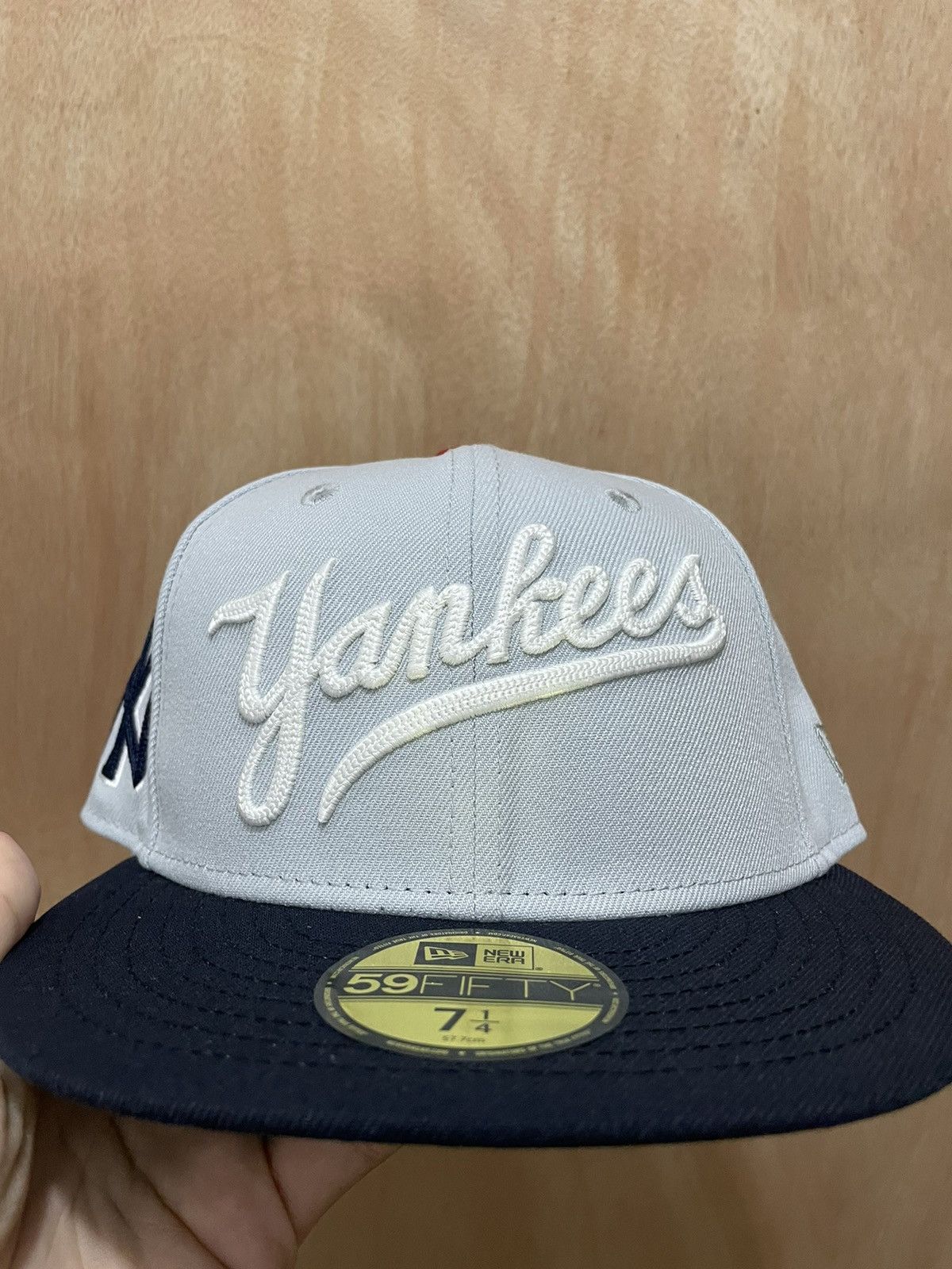 New Era Myfitteds New York Yankees chain stitched script size 7 1/4 Size ONE SIZE - 2 Thumbnail