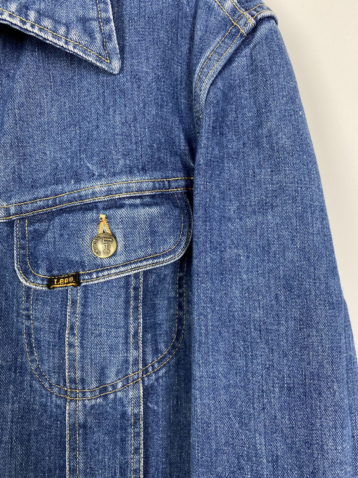 Lee 1970s Vintage Lee Riders Sanforized Washed Boxy Denim Jacket Size US M / EU 48-50 / 2 - 9 Thumbnail