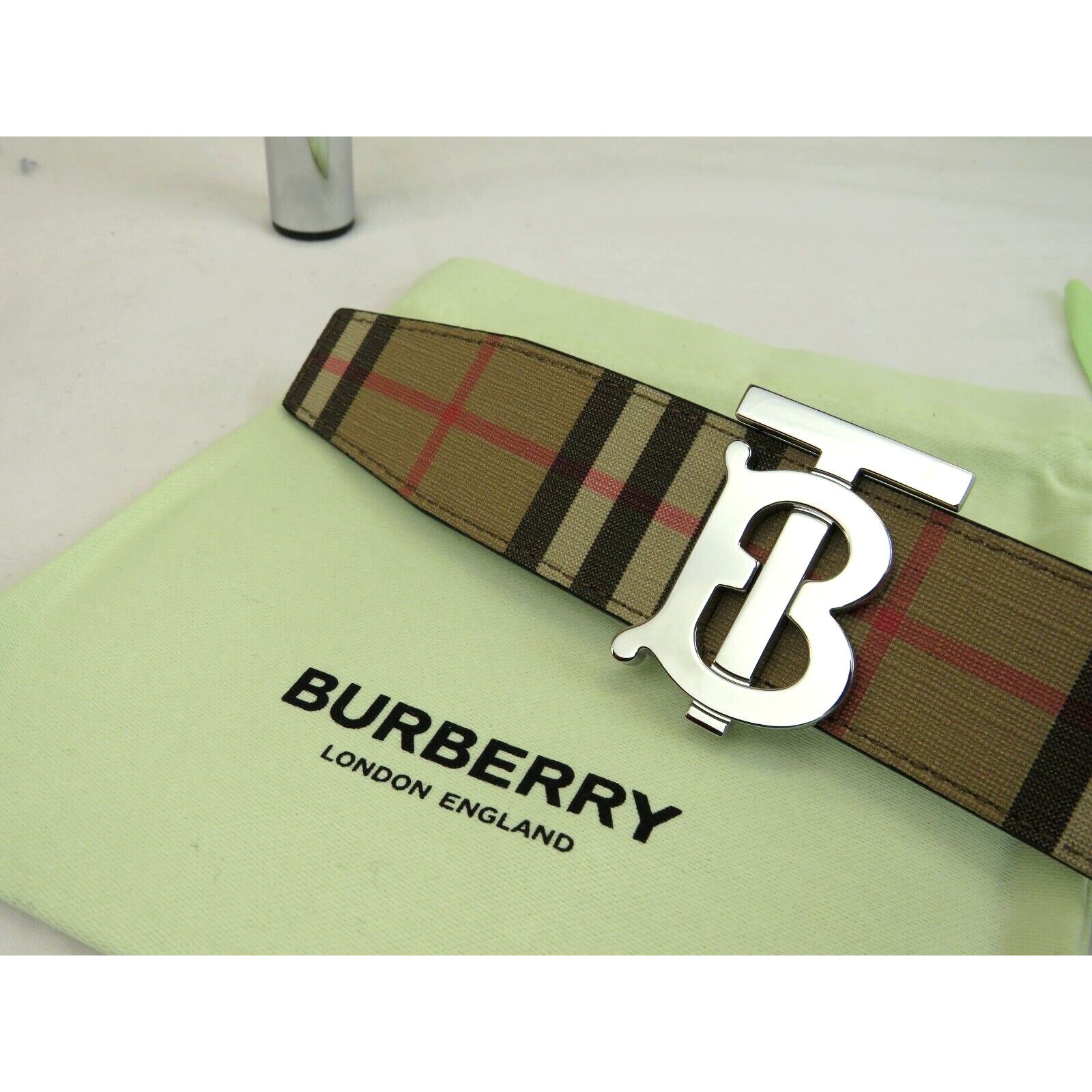 Burberry TB 35 BEIGE CHECK BLACK LEATHER REVERSIBLE LOGO BELT 95 38 Size 38 - 4 Thumbnail