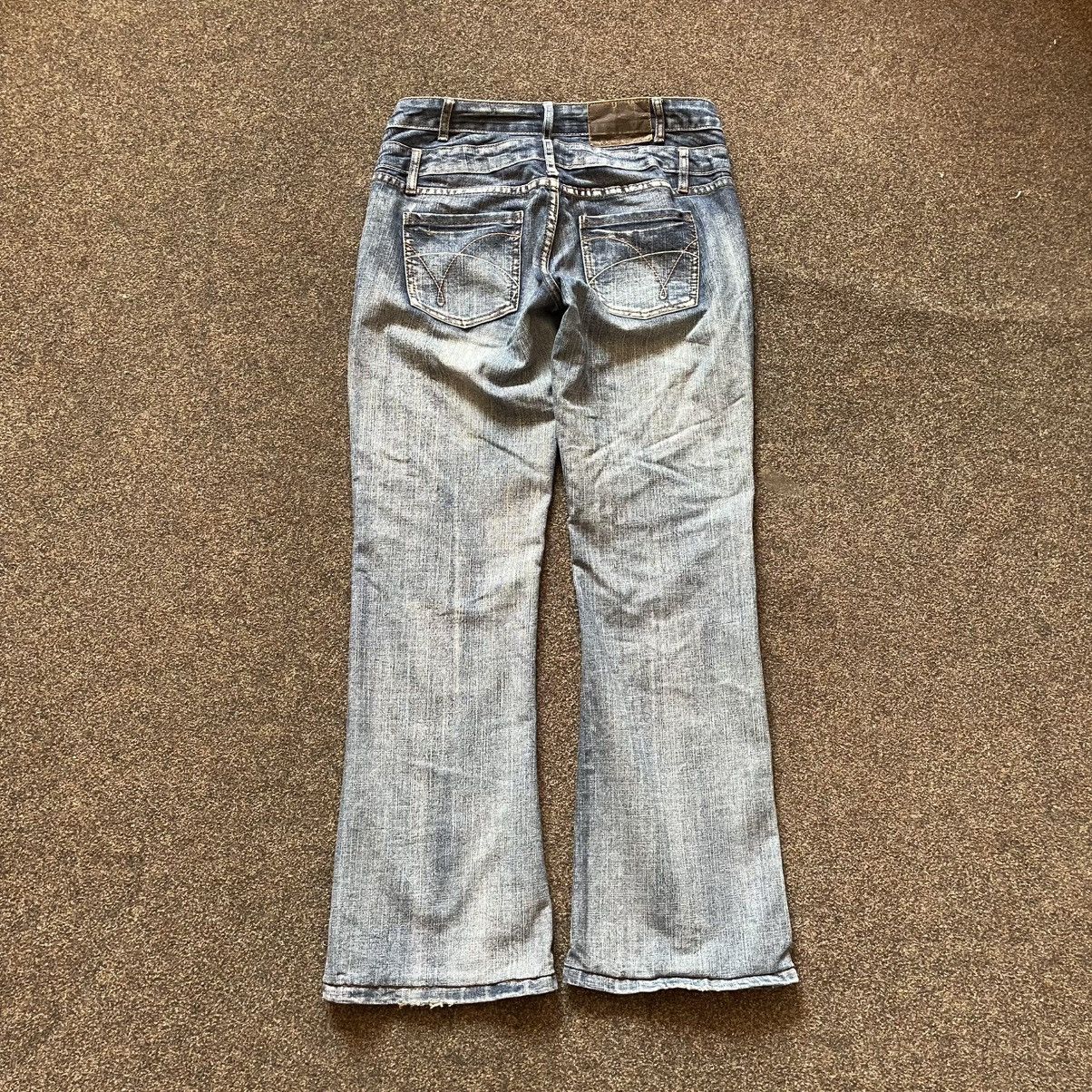 Vintage Vintage Y2K Sun Faded Baggy Flared Jeans Grunge Skater Logo Size 30" / US 8 / IT 44 - 3 Thumbnail