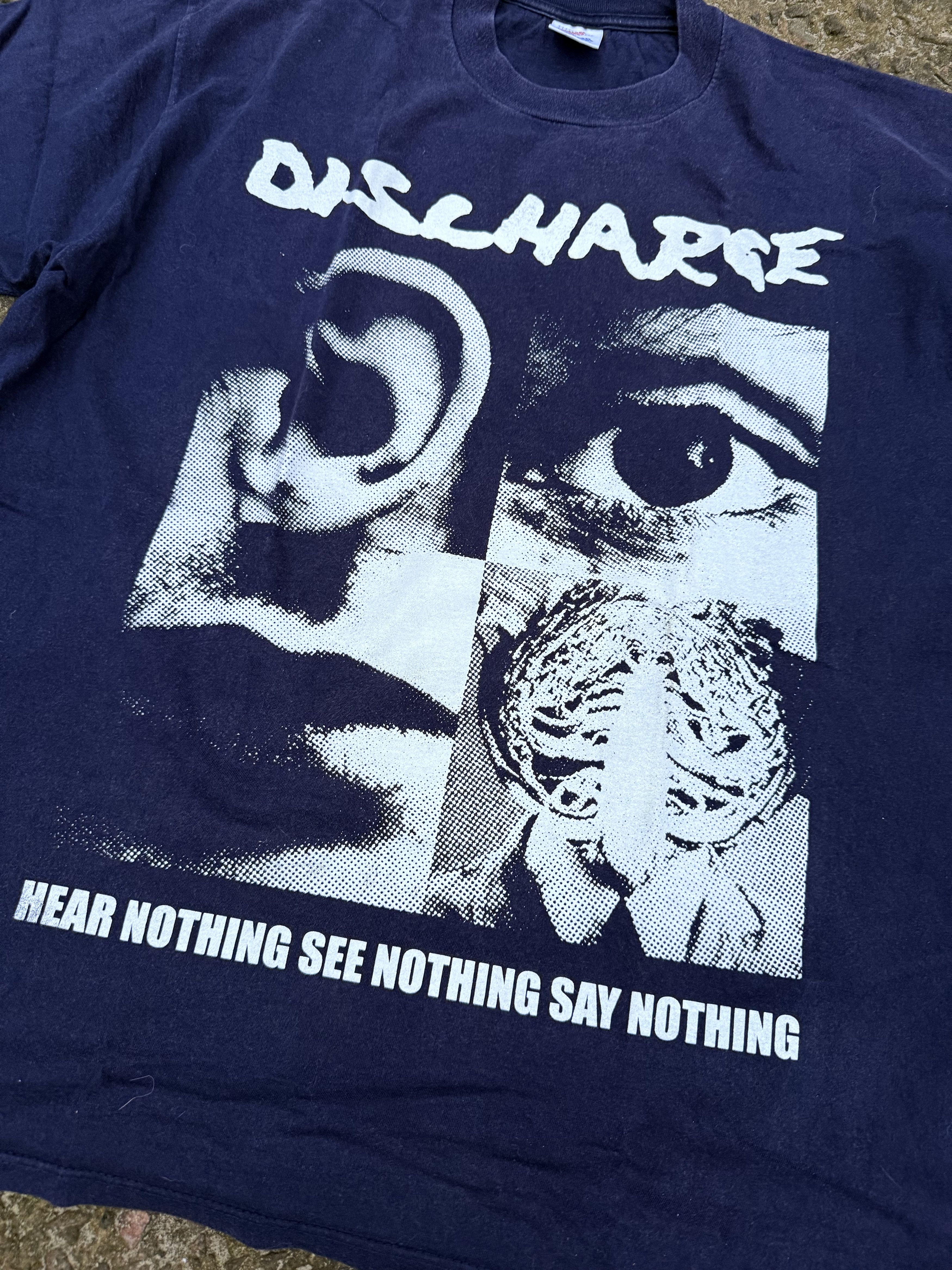 Vintage Discharge band vintage tshirt 90s Size US XL / EU 56 / 4 - 2 Thumbnail
