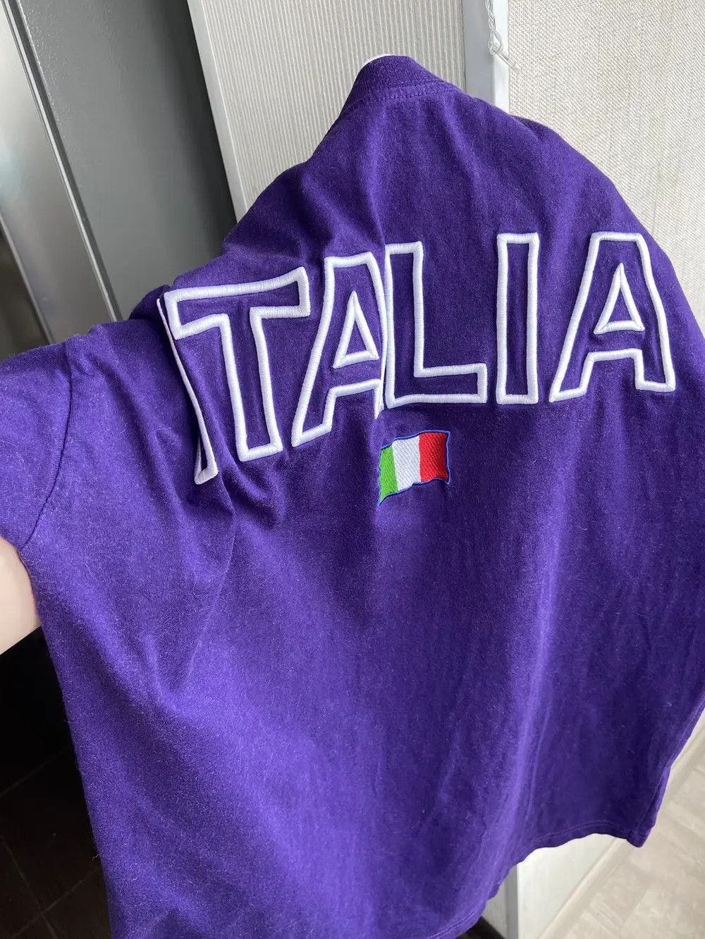 Vintage 🇮🇹VINTAGE ITALIA Y2K BIG EMBROIDERED LOGO TEE T SHIRT DRIP Size US M / EU 48-50 / 2 - 10 Thumbnail