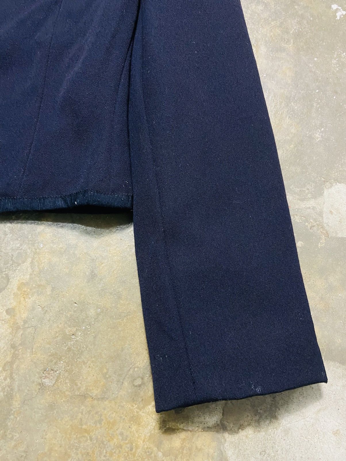 Emporio Armani Vintage 90s Emporio Armani Wool Cropped Jacket Size M / US 6-8 / IT 42-44 - 6 Thumbnail