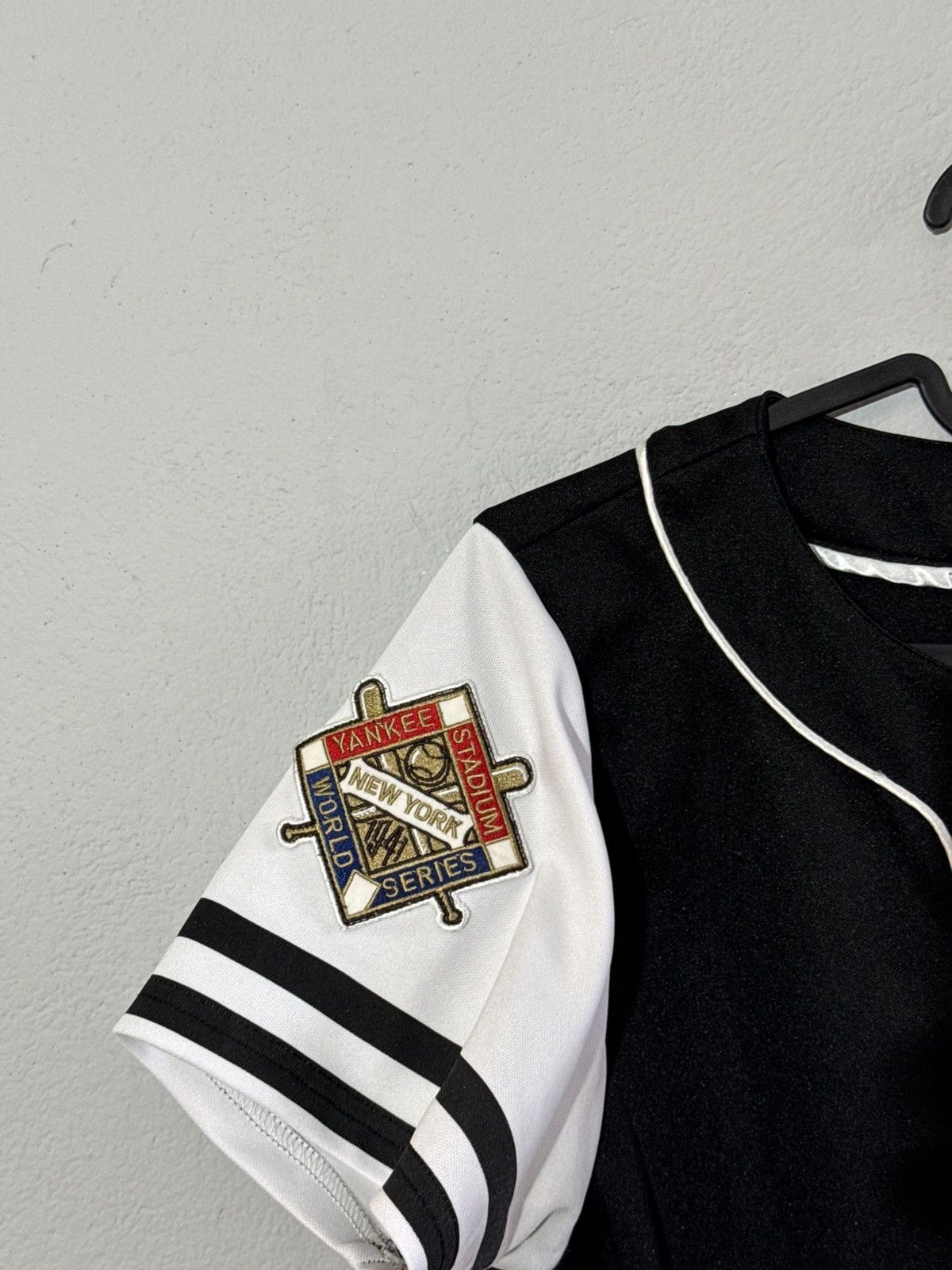 Majestic Majestic MLB New York Yankees Stadium World Series Jersey Size US XS / EU 42 / 0 - 4 Thumbnail