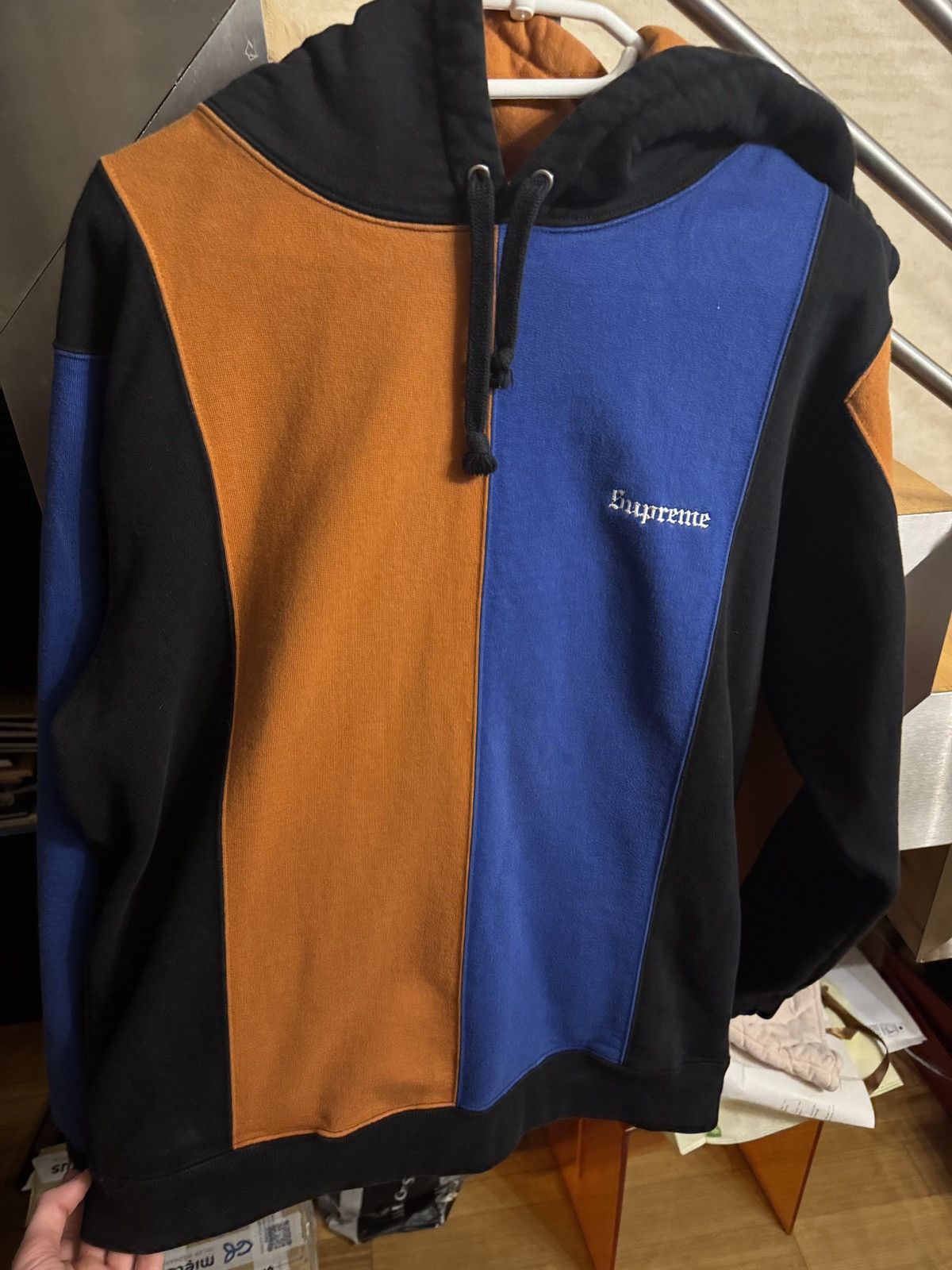 Supreme FW18 Supreme Tricolor hooded sweatshirt Size US M / EU 48-50 / 2 - 1 Thumbnail