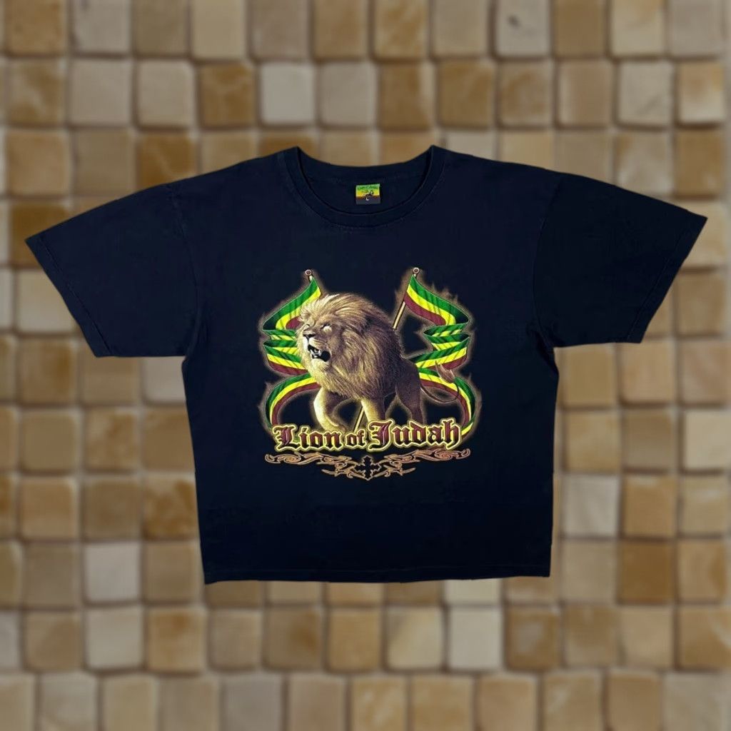 Vintage VINTAGE Lion Of Judah T-Shirt Lions Rasta Reggae Spellout Graphic Black Large Mens Shirt Size US L / EU 52-54 / 3 - 1 Thumbnail
