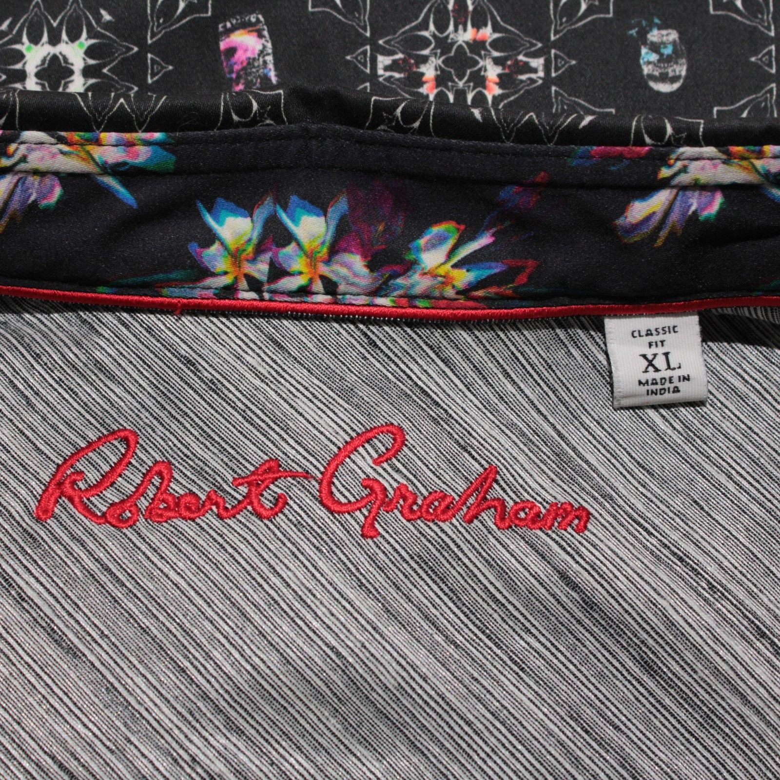 Robert Graham Robert Graham New with tags Shirt Size XL US In Black Size US XL / EU 56 / 4 - 3 Thumbnail