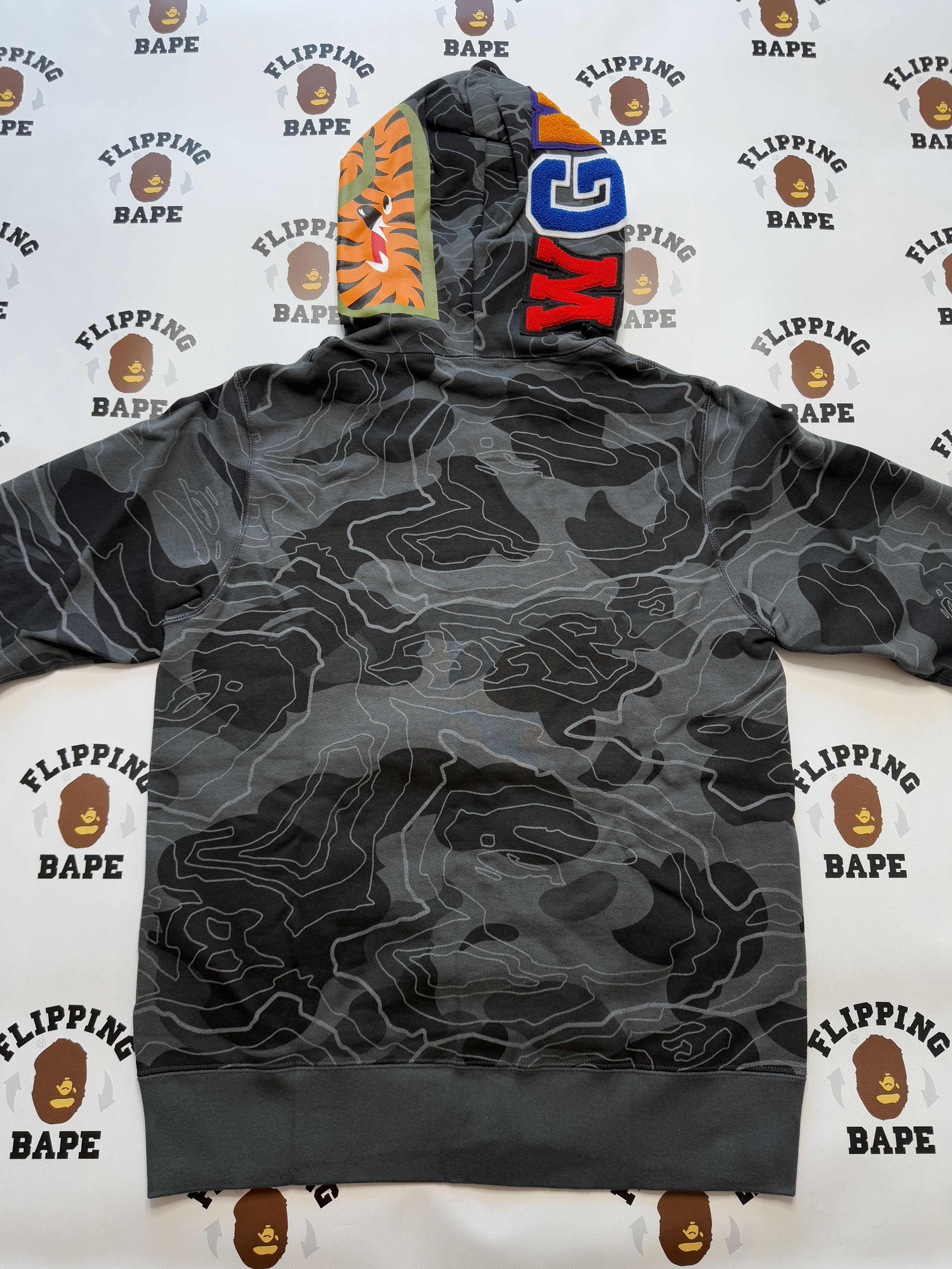 Bape BAPE LAYERED LINE CAMO SHARK FULL ZIP HOODIE Size US S / EU 44-46 / 1 - 9 Thumbnail