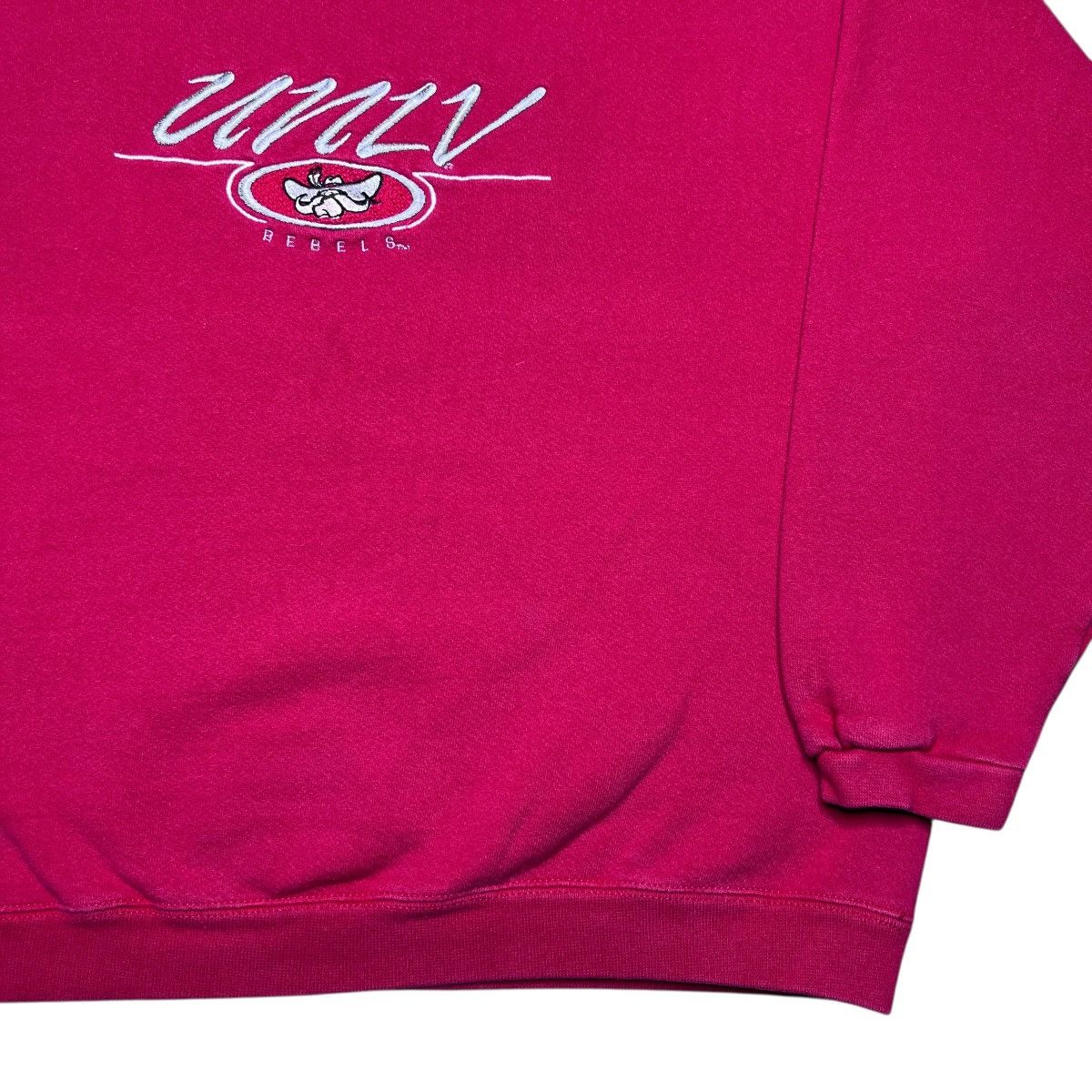 NCAA × Vintage Vintage 1990s NCAA UNLV Runnin Rebel Embroidered Sweatshirt Size US L / EU 52-54 / 3 - 17 Thumbnail
