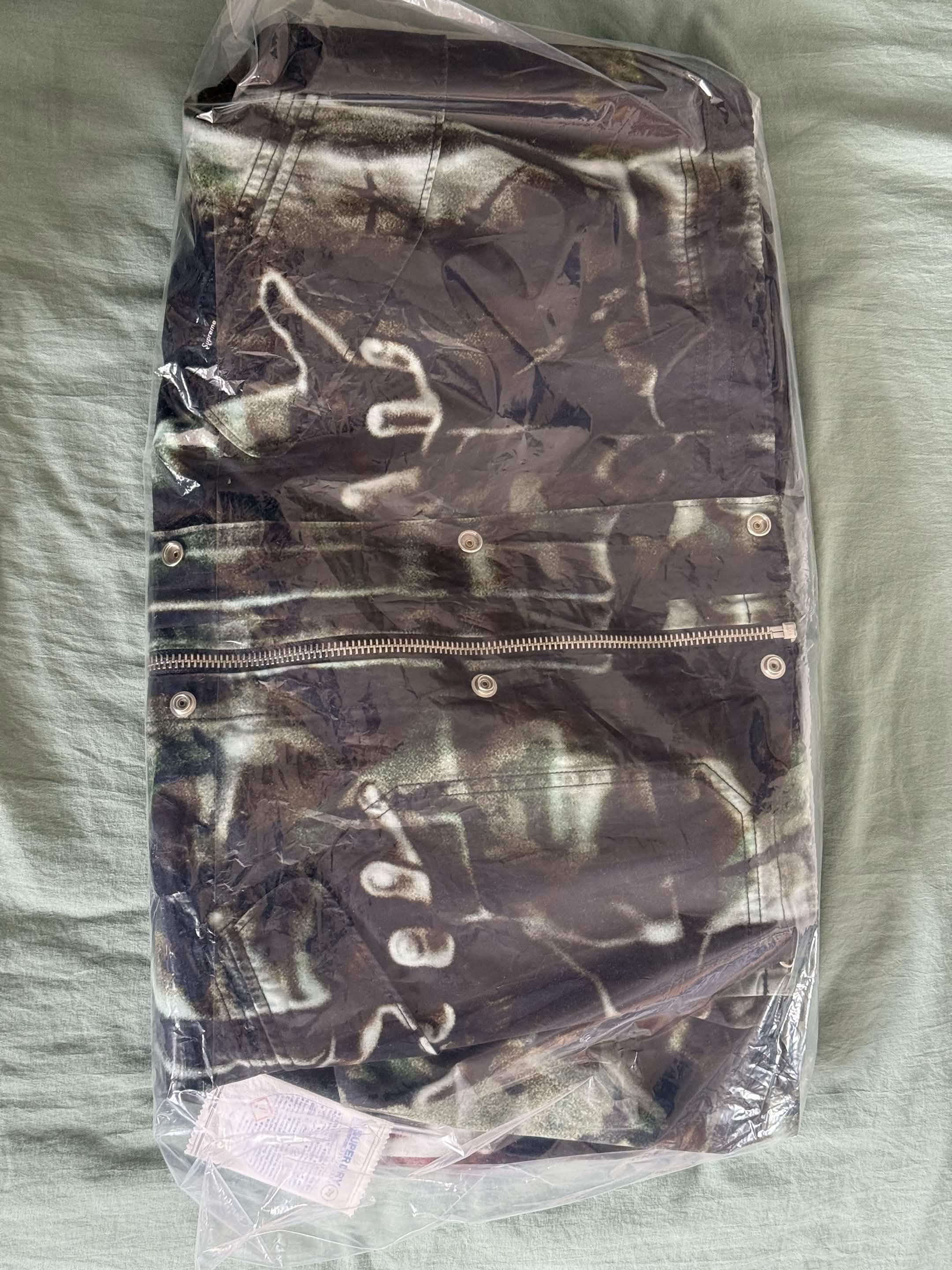 Supreme Supreme Hooded Raglan Jacket Art Dealer Camo/Shadows Size US XL / EU 56 / 4 - 7 Thumbnail