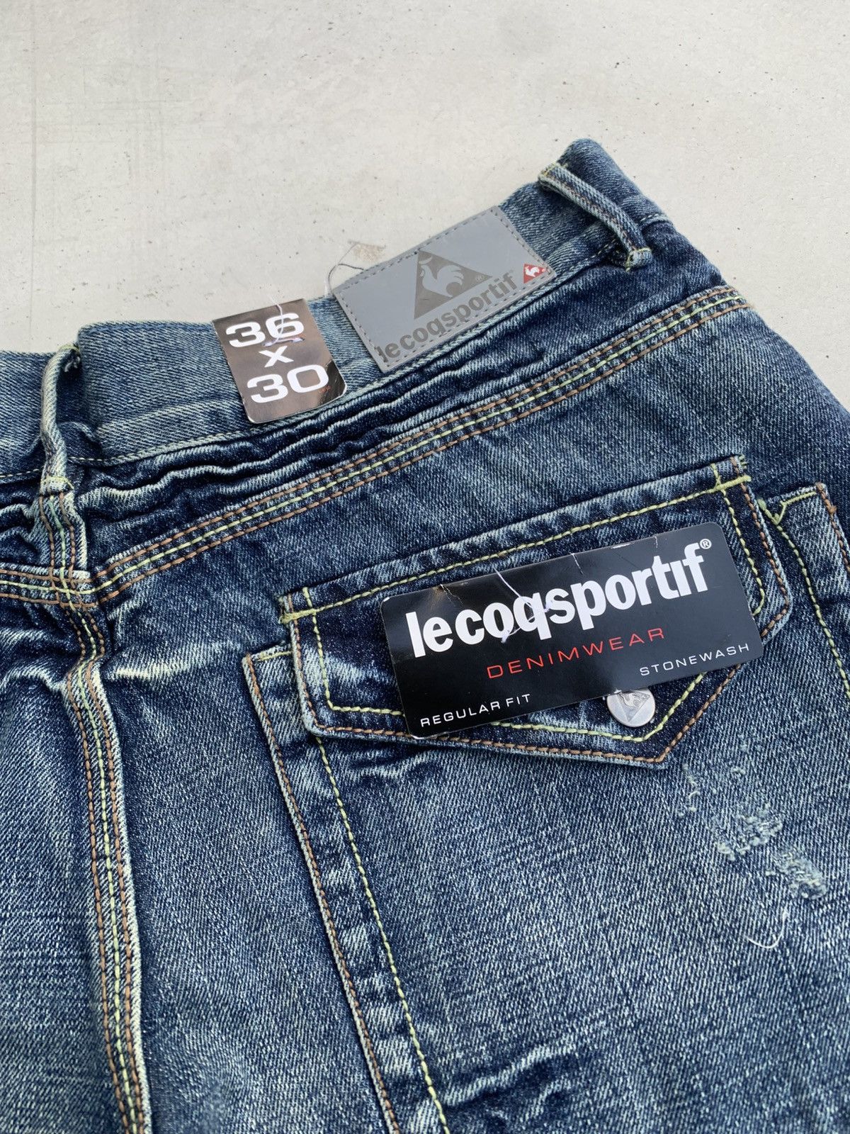 Le Coq Sportif Le Coq Sportif Jeans Vintage Baggy Denim Avantgarde Size US 34 / EU 50 - 11 Thumbnail