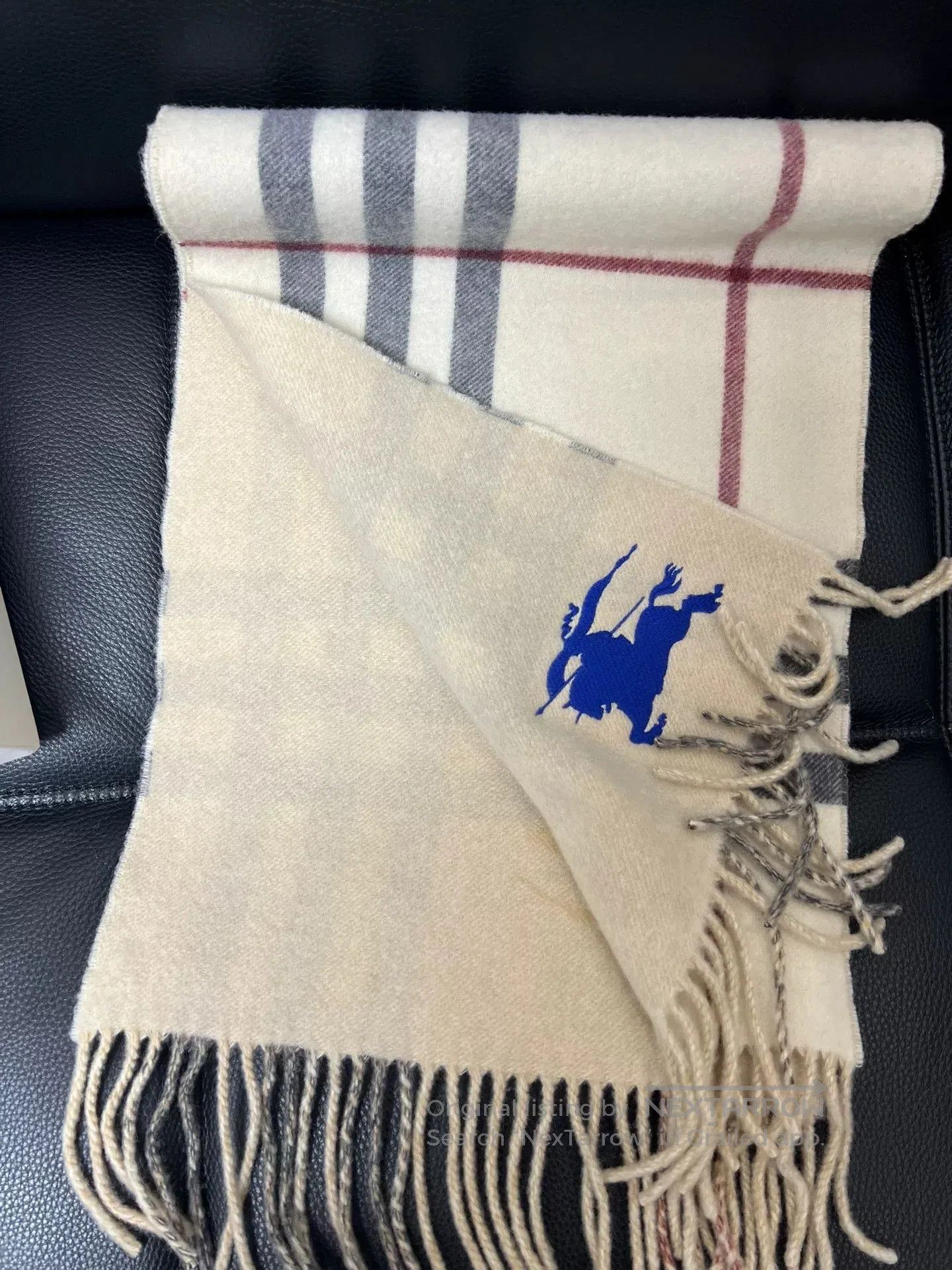 Burberry Burberry Cashmere Fringe Scarf. Size ONE SIZE - 4 Thumbnail