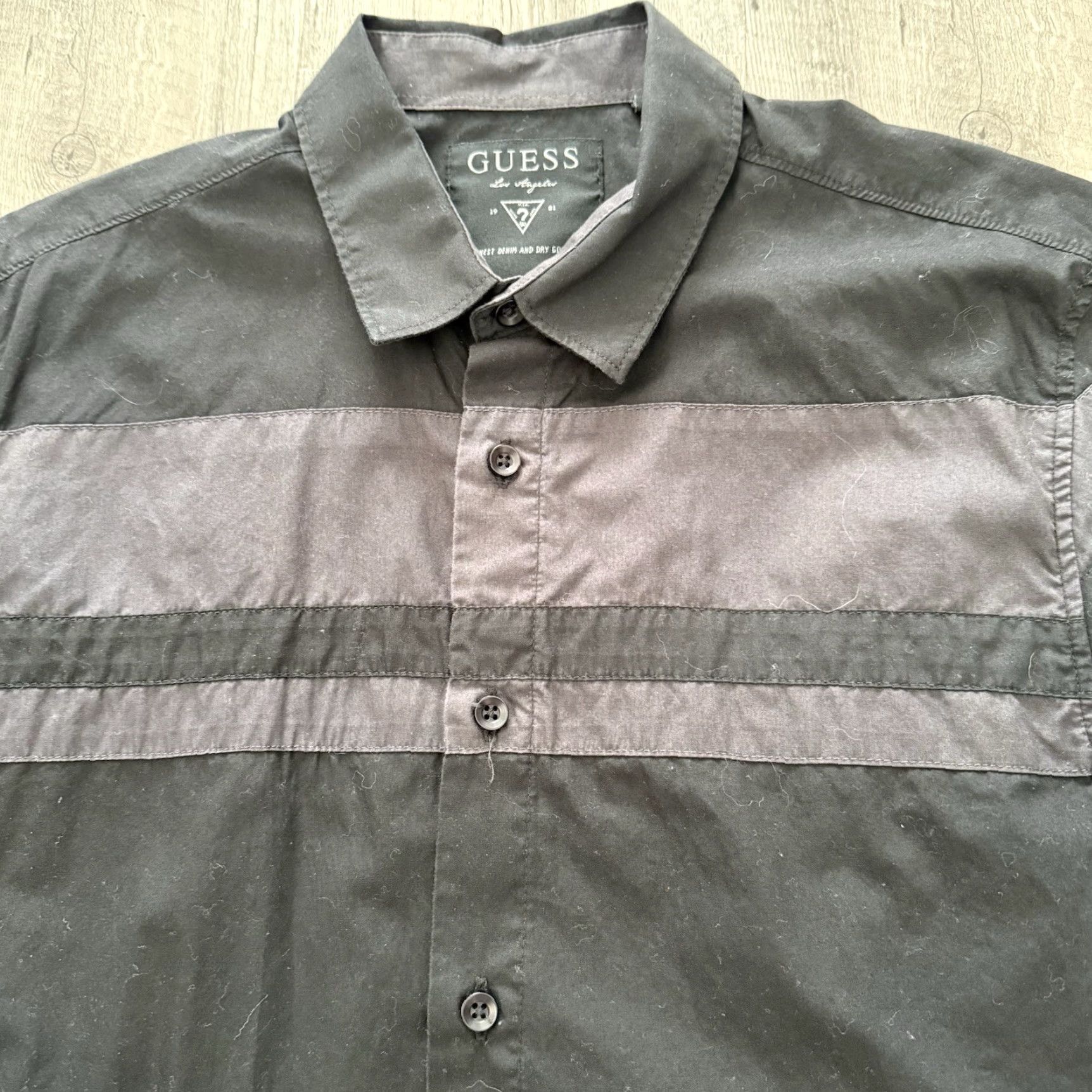 Guess GUESS Shirt Mens M Black Striped Button Up Lightweight Long Sleeve Size US M / EU 48-50 / 2 - 3 Thumbnail