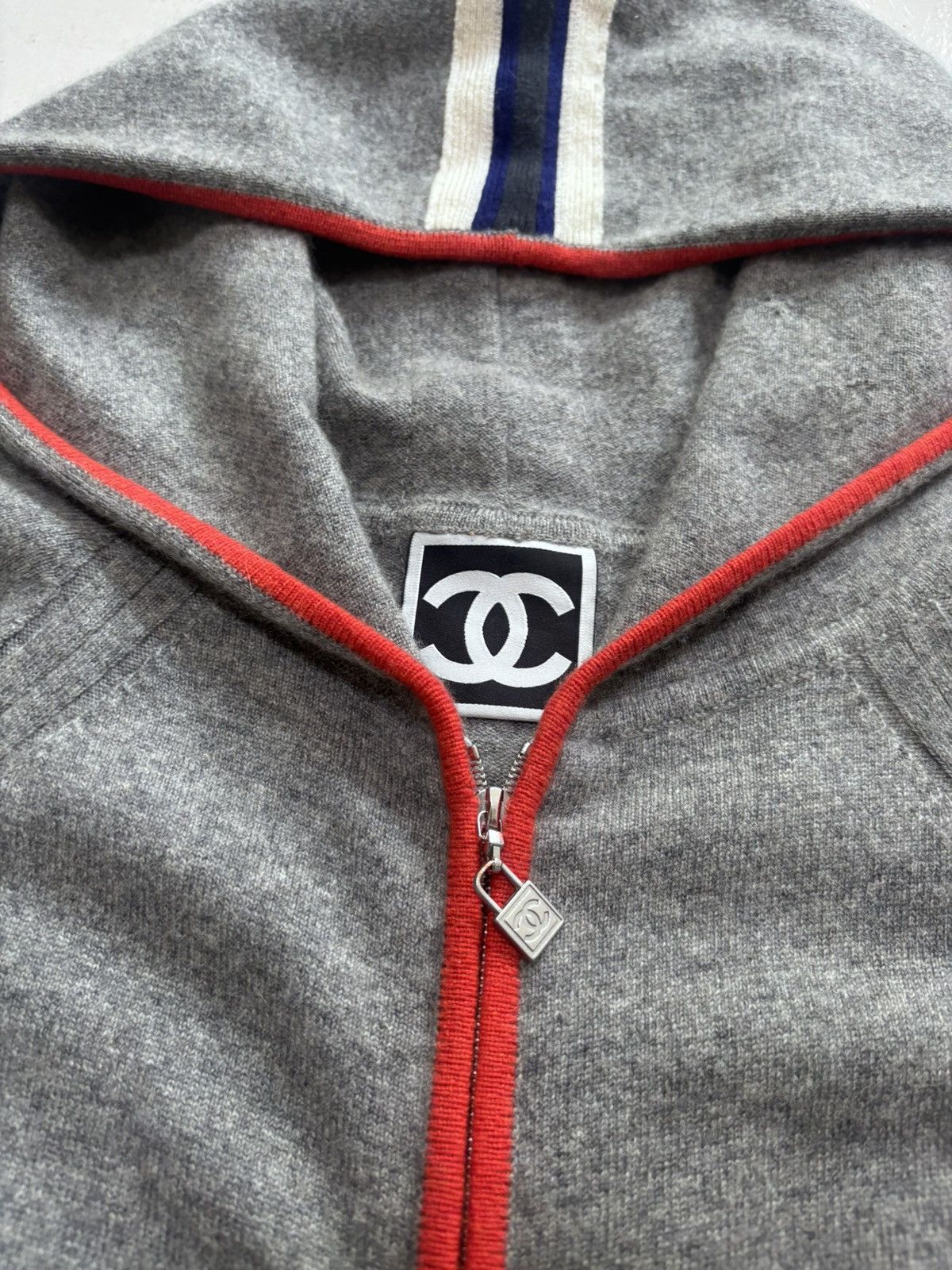 Chanel Chanel Cardigan Size S / US 4 / IT 40 - 3 Thumbnail