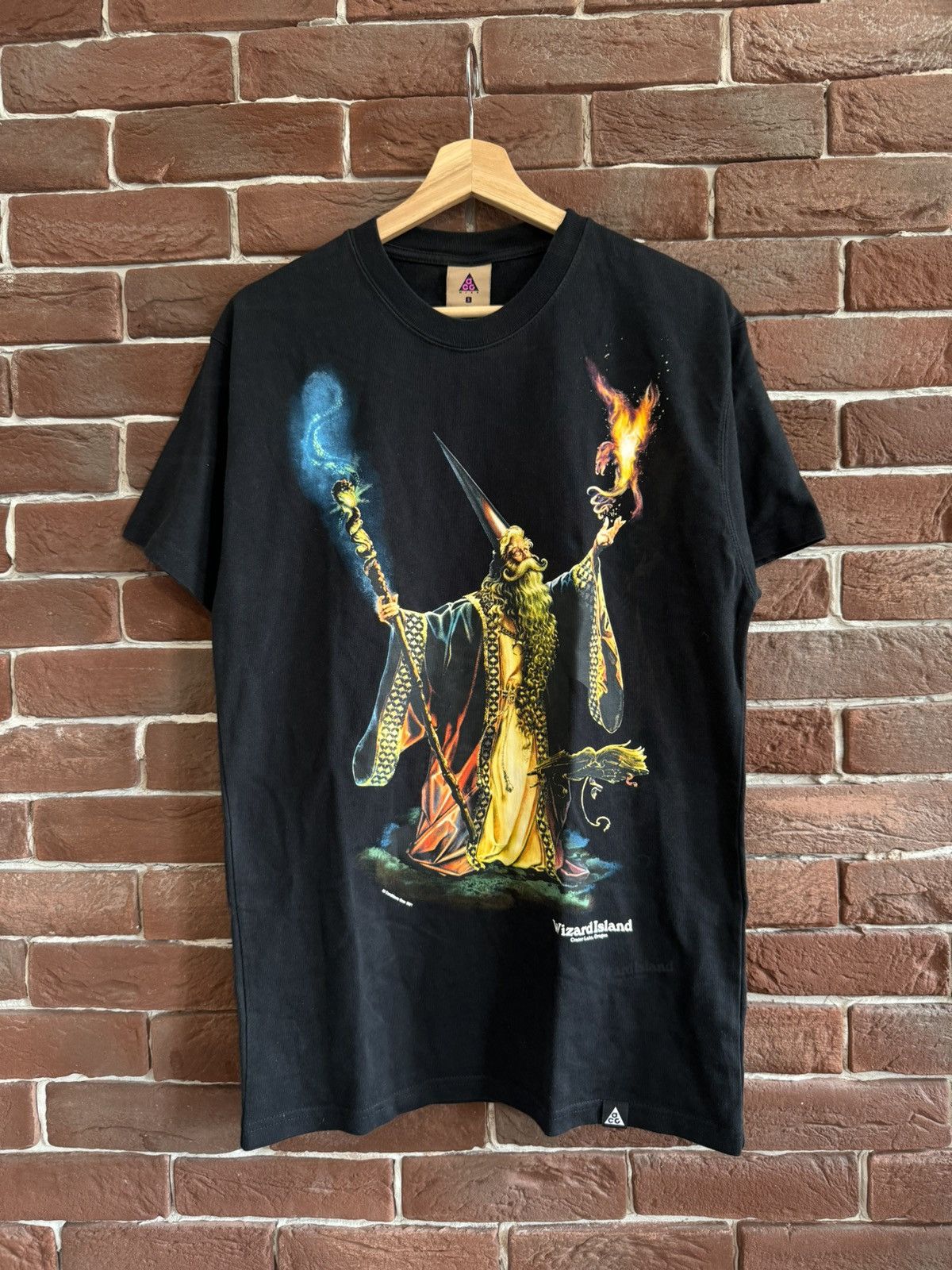 Nike ACG Wizard tshirt small Island Hype Streetwear Black