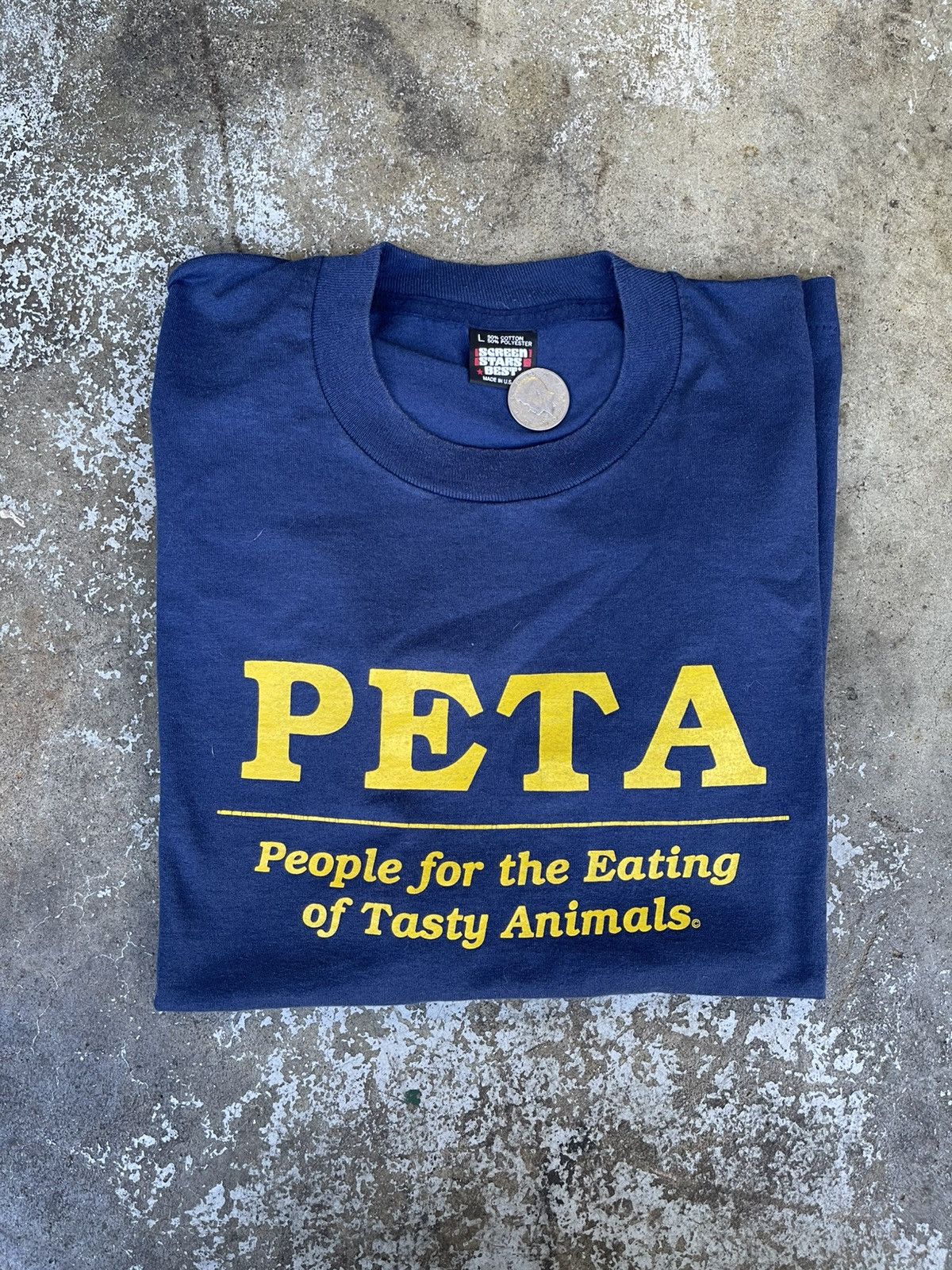 Vintage Vintage 90s PETA Shirt Single Stitch Size US L / EU 52-54 / 3 - 1 Thumbnail