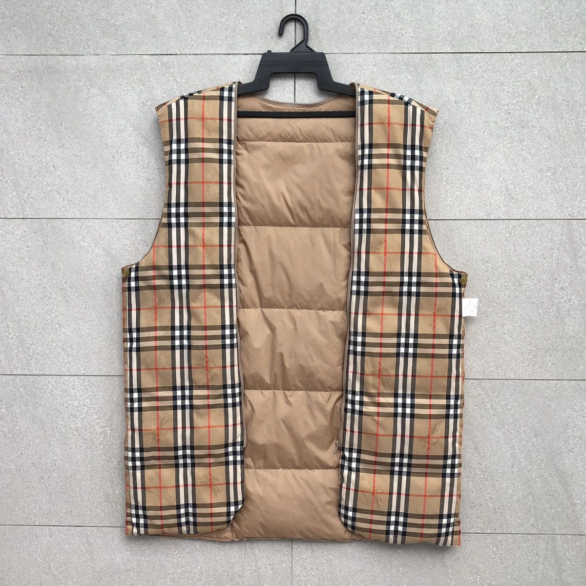 Burberry VTG Burberry London Lined Feathers Novacheck Puffer Jacket Size US L / EU 52-54 / 3 - 12 Thumbnail