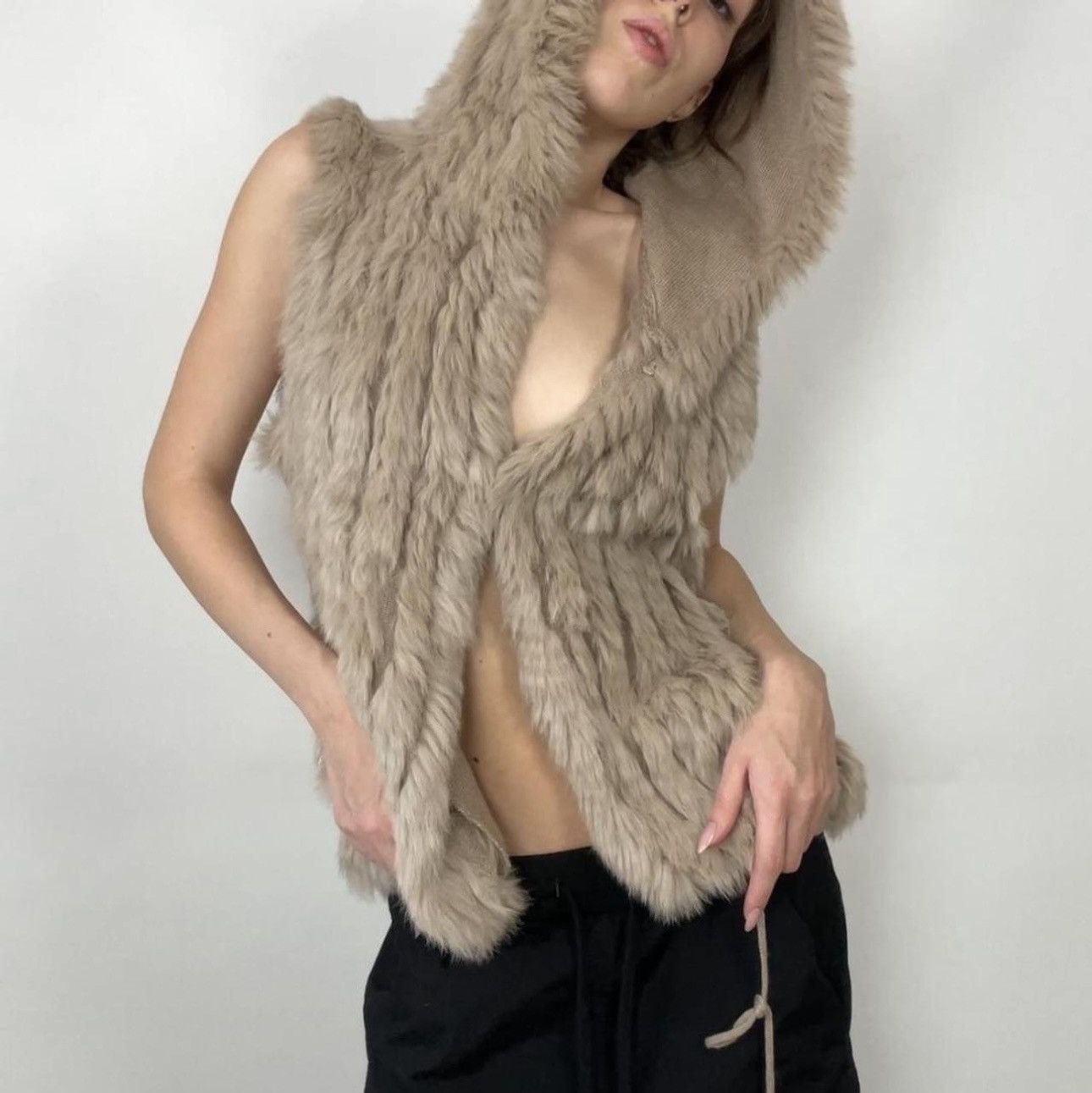 Other Stefanel rabbit fur vest size S/M with a hood Size S / US 4 / IT 40 - 1 Thumbnail