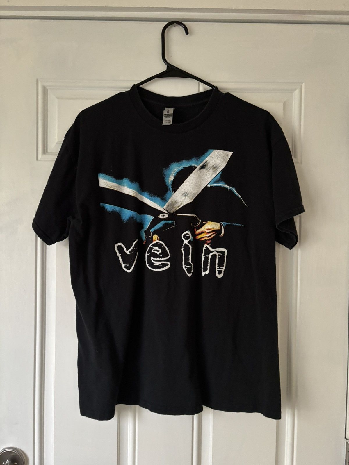 Vein Band Tee
