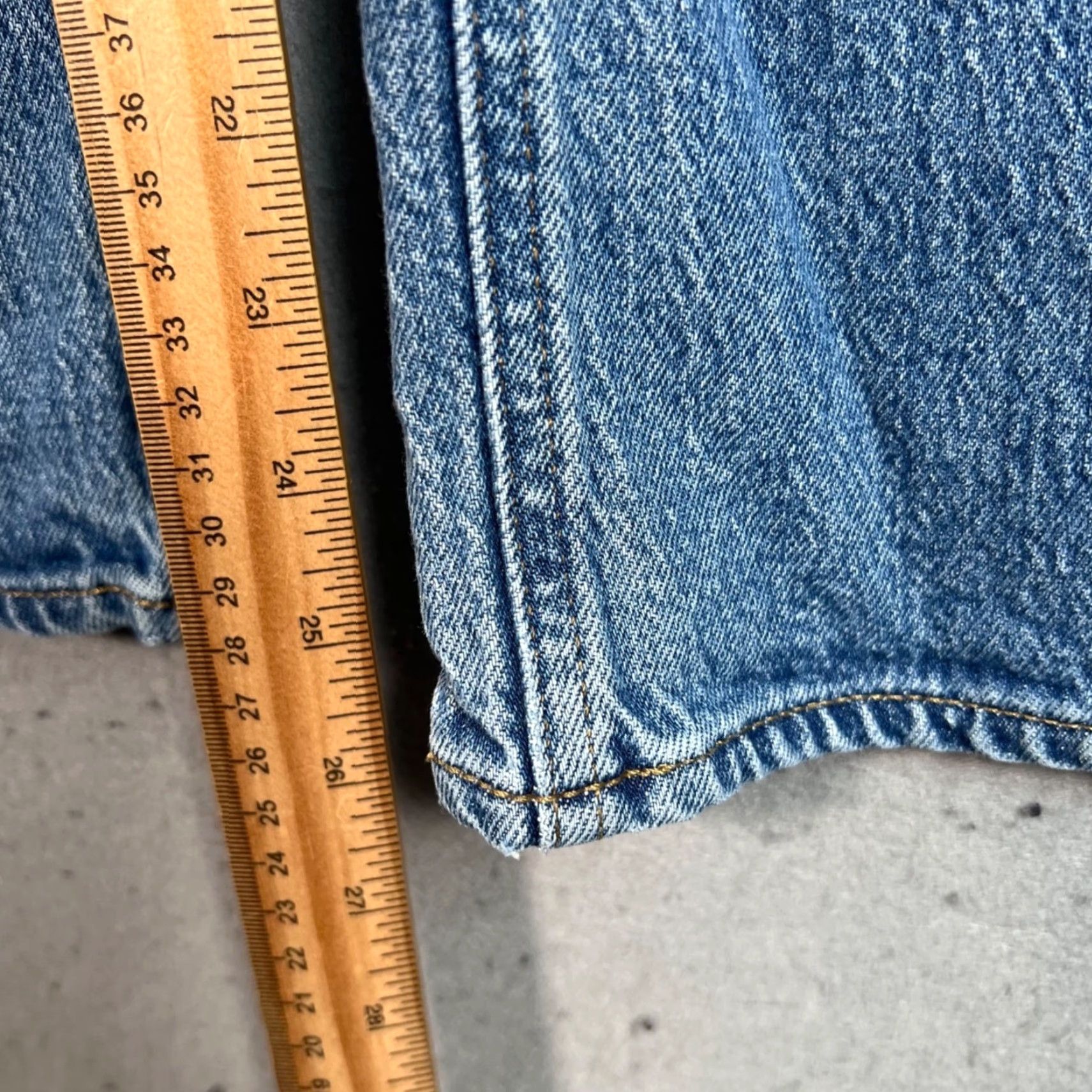 J.Crew J.CREW Jeans Womens 26 High-Rise Straight-Leg Blue Denim 5-Pocket Design Vintage? No (used) Shirt? No Size 26" / US 2 / IT 38 - 7 Thumbnail