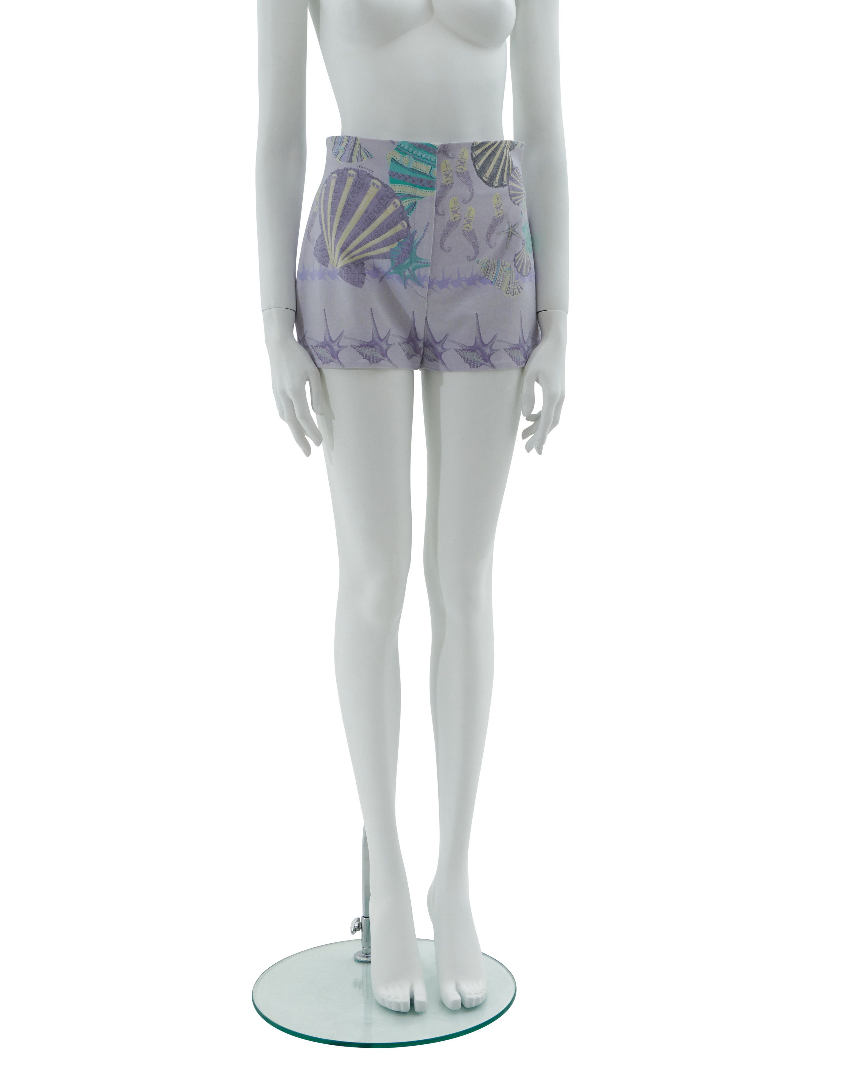 Versace by Donatella S/S 2012 Seashell printed shorts Size 28" / US 6 / IT 42 - 1 Thumbnail