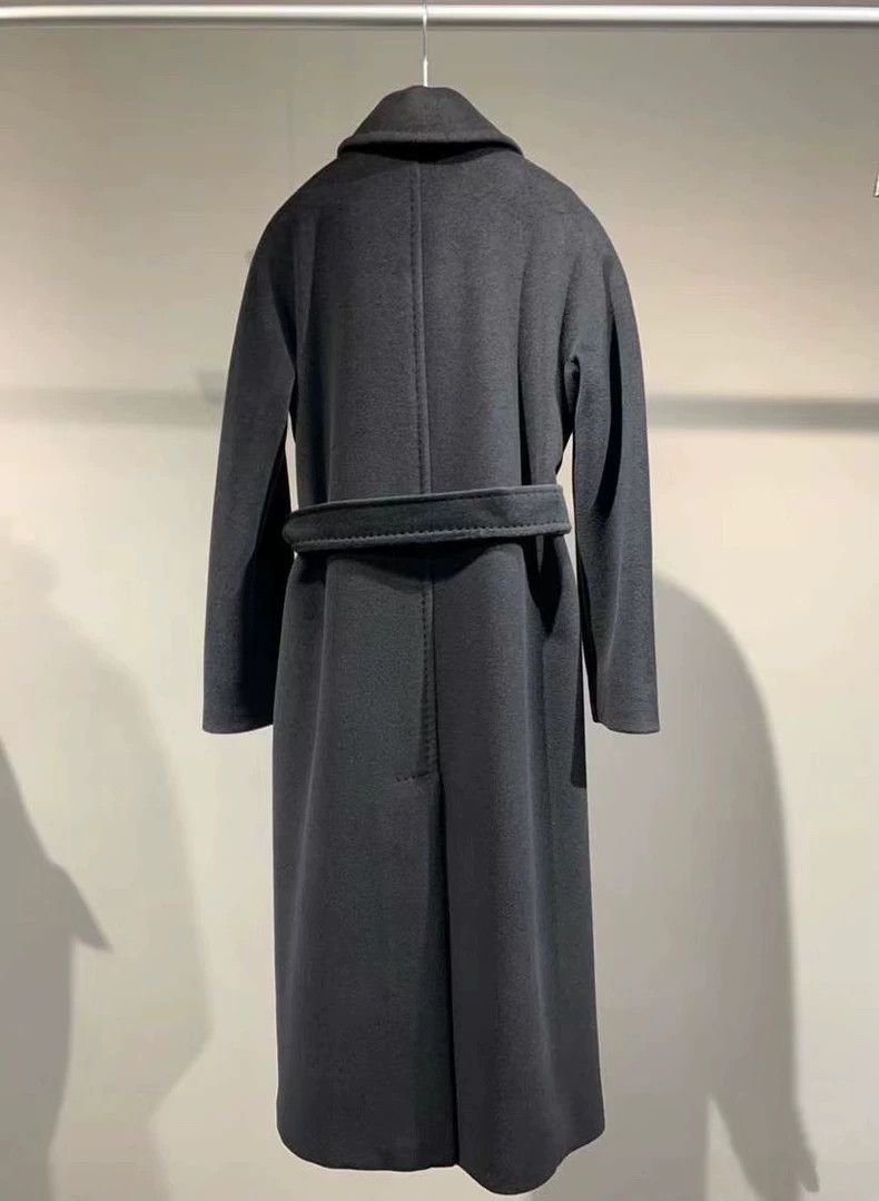 Max Mara Max Mara Thick, warm, long coat Size L / US 10 / IT 46 - 2 Thumbnail