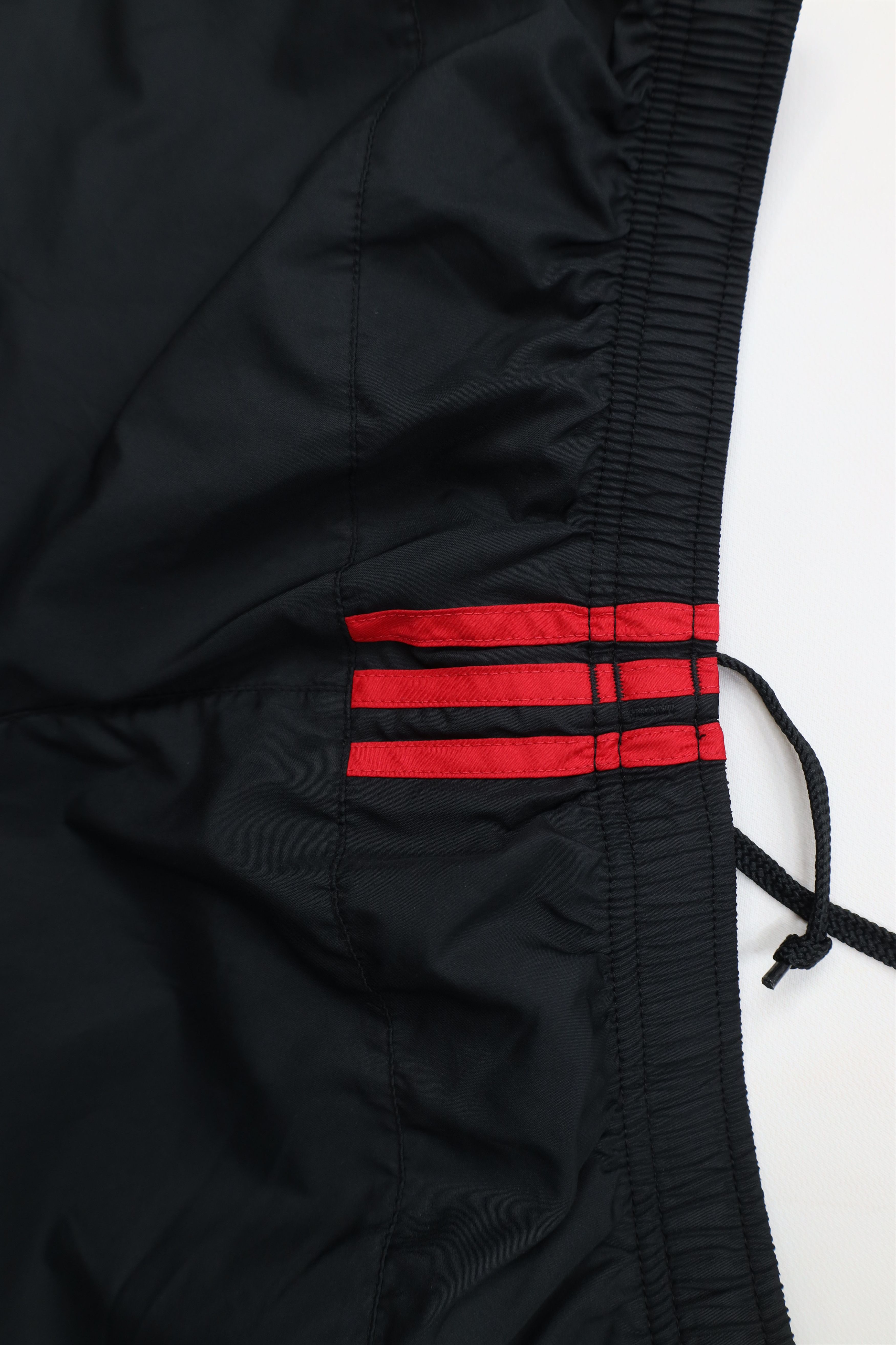 Adidas Vintage Y2K Adidas Spell Lined Wide Leg Windbreaker Pants Size 30" / US 8 / IT 44 - 14 Thumbnail
