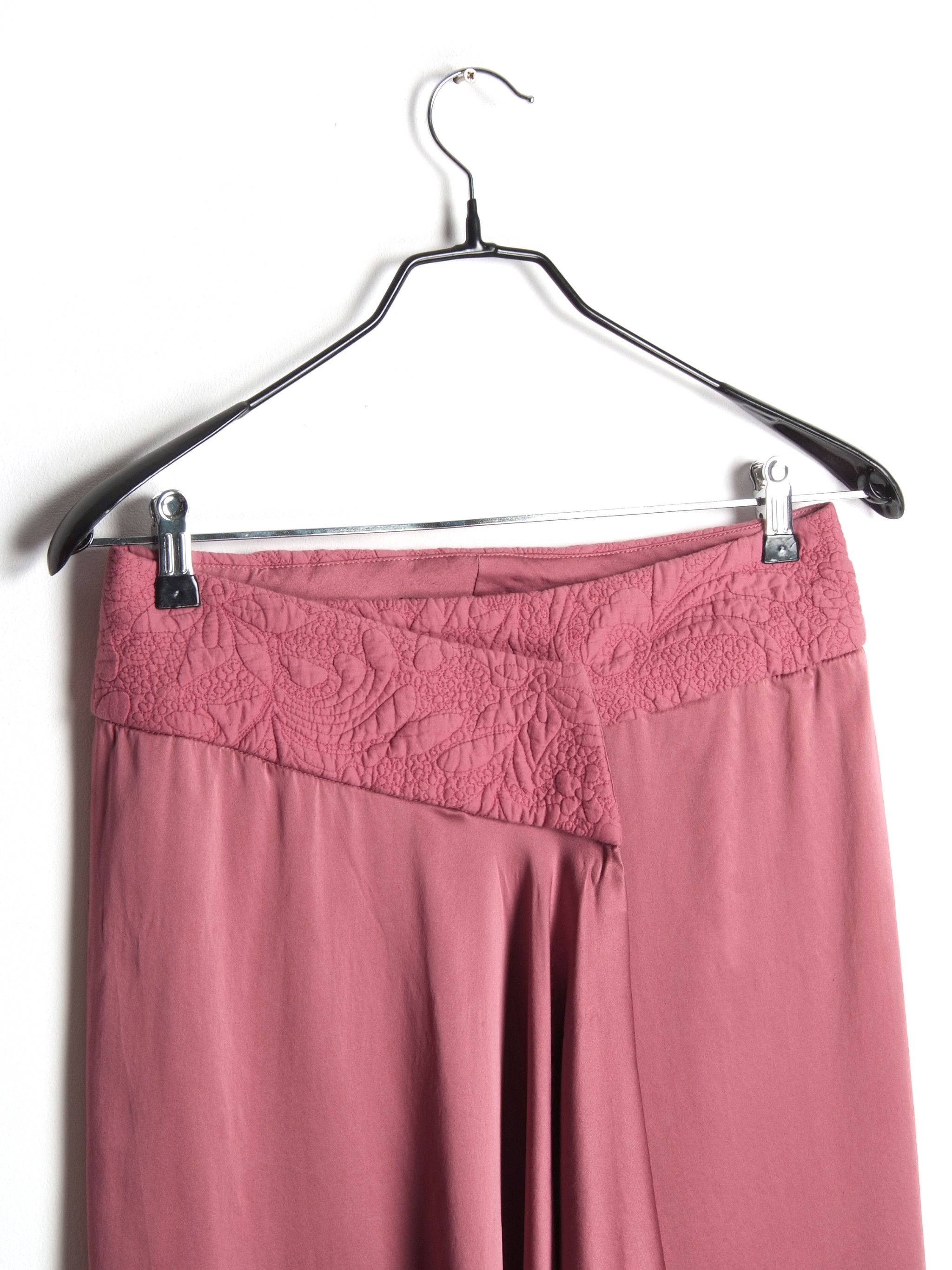 Isabel Marant Isabel Marant Pure Silk Midi Skirt Sz 2 ( US6-M) Size 28" / US 6 / IT 42 - 2 Thumbnail