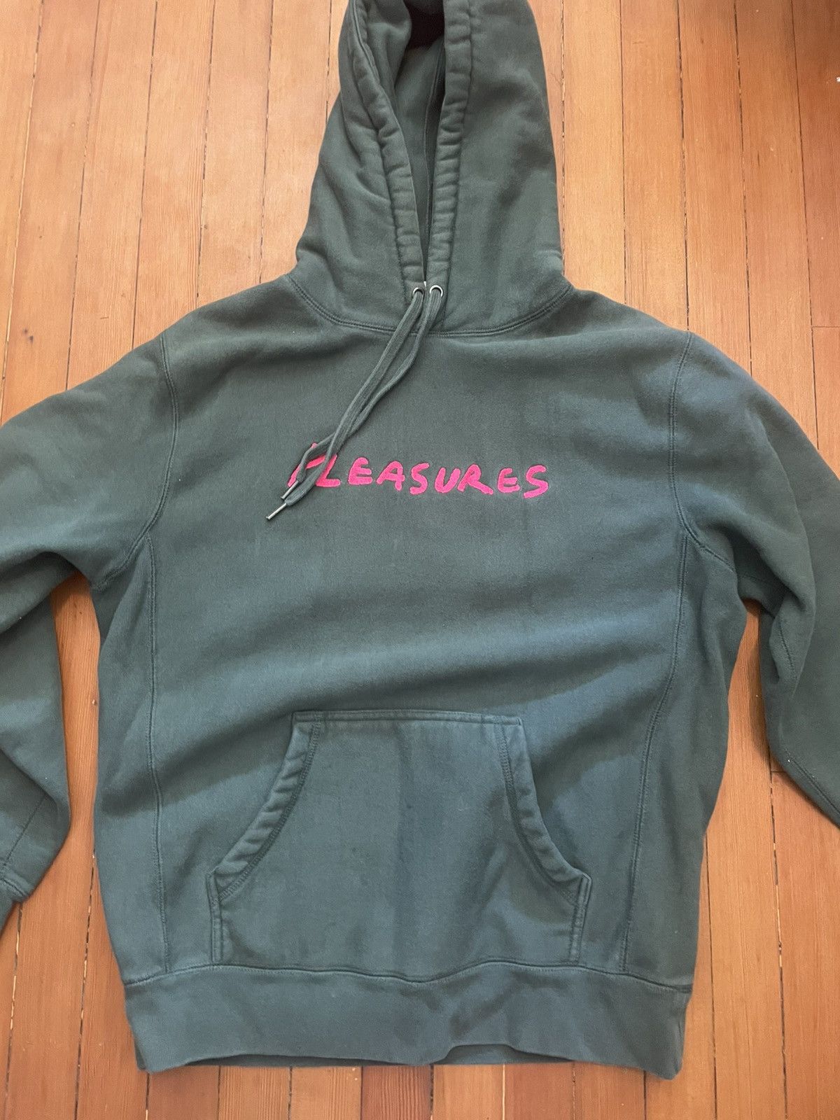 Pleasures Pleasures premium hump hoodie Size US M / EU 48-50 / 2 - 1 Thumbnail