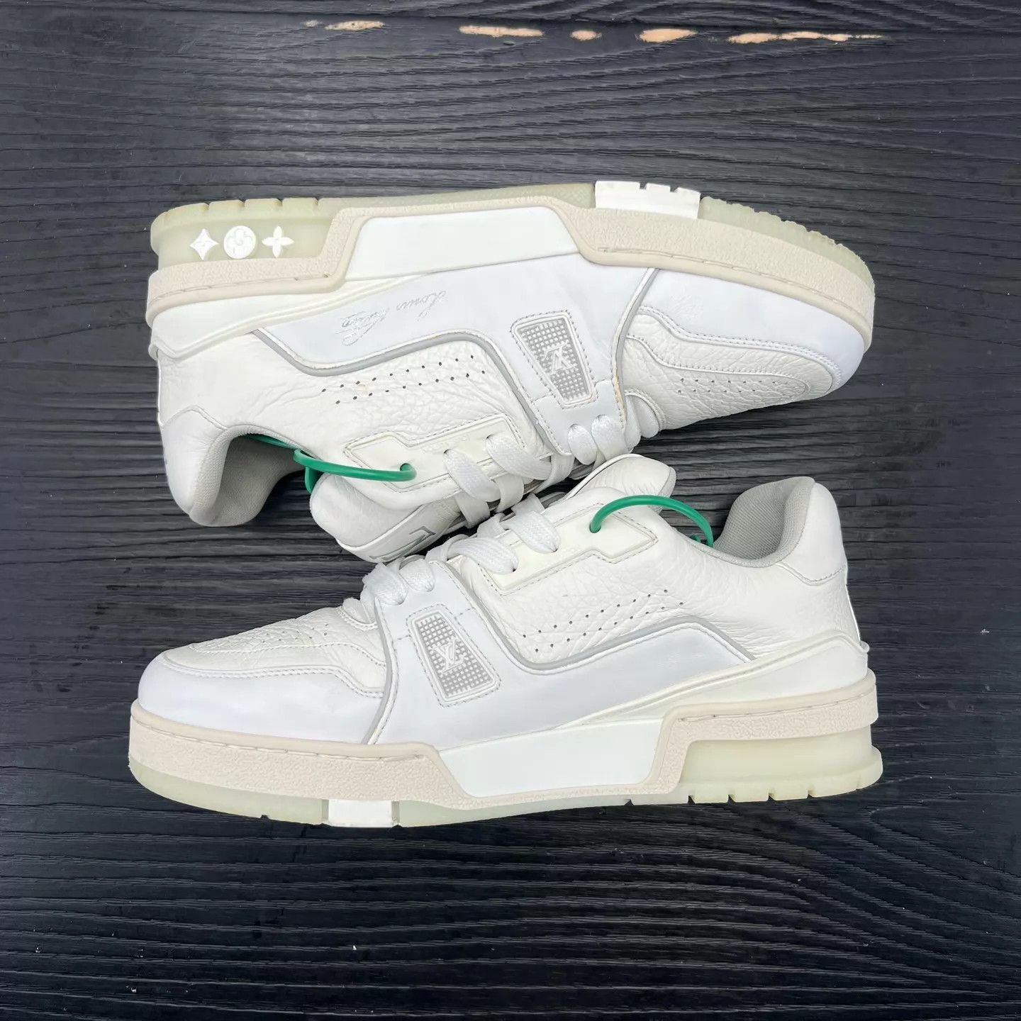 Louis Vuitton LV Trainer White Cement 37.5 Near Mint Original Box Size US 7 / IT 37 - 2 Thumbnail