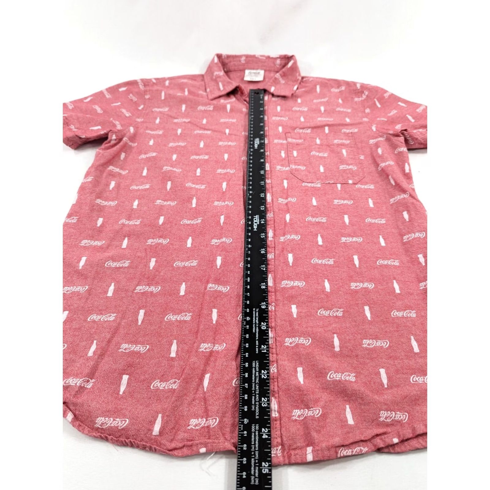 Vintage Coca-Cola Shirt Coca-Cola Bottle Caps Button-Down Short Sleeve Red Shirt Men Small Button-Up Regular Cotton Blend Logo Size US S / EU 44-46 / 1 - 6 Thumbnail