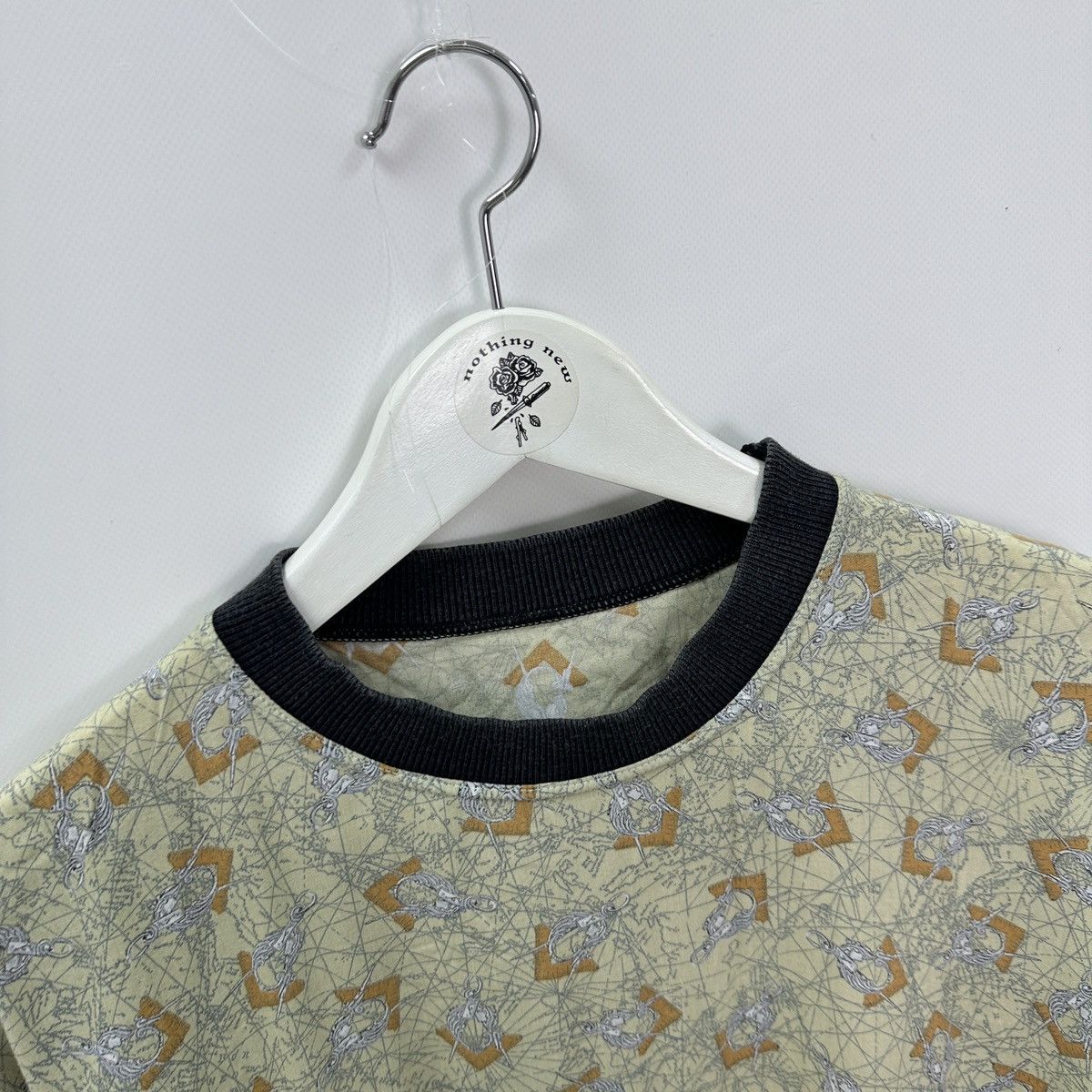 Vintage Vintage 90s Abstract basic light tee washed monogram y2k Size US L / EU 52-54 / 3 - 4 Thumbnail