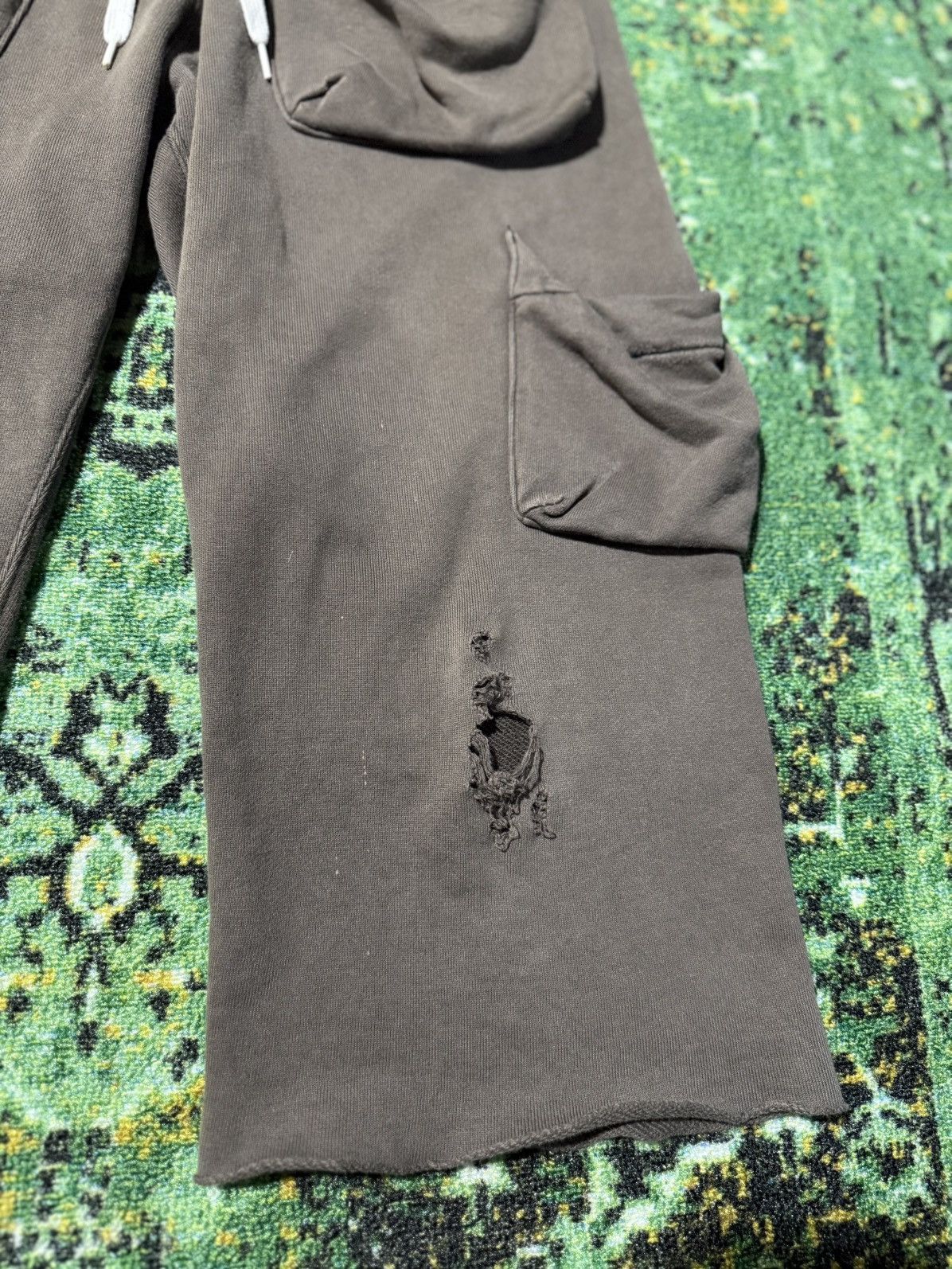 Number (N)ine Number (N)ine SS05 “Nightcrawler” Multi-Pocket Cargo Capris Size US 30 / EU 46 - 4 Thumbnail