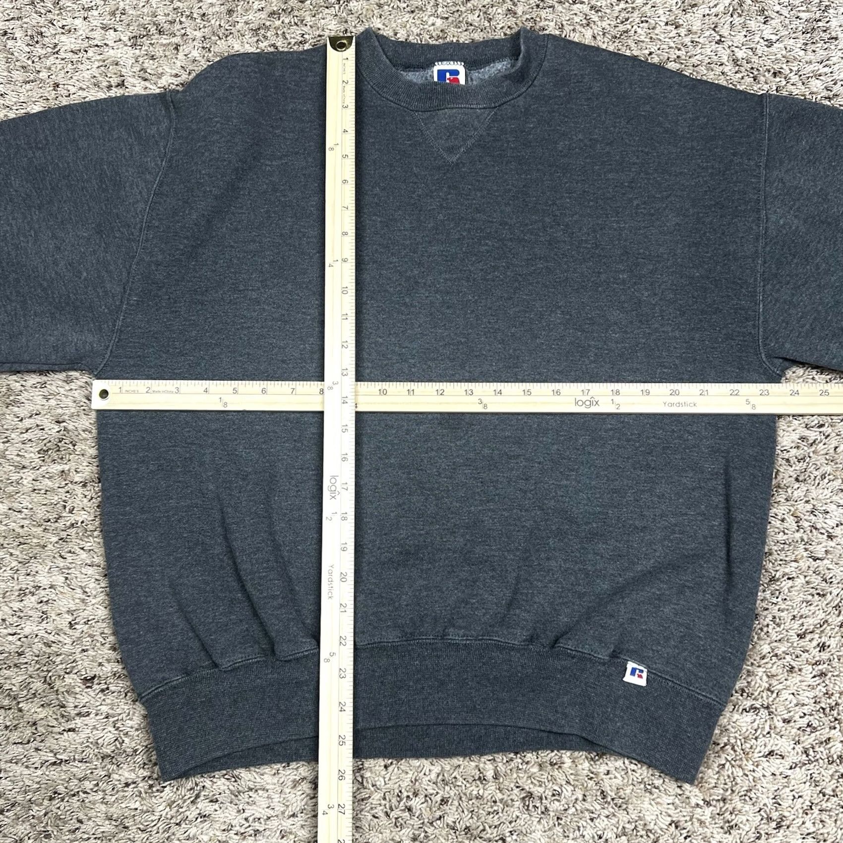 Russell Athletic VINTAGE Russell Athletic Sweatshirt Gray Blank Crewneck L Adults Unisex 90s / 60/40 Polyester Cotton Size US L / EU 52-54 / 3 - 6 Thumbnail