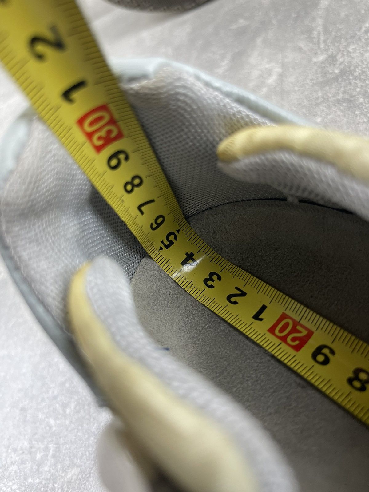 Fendi × Vintage Fendi Archives Vintage 90s Leather Monogrammed Sneakers Size US 7.5 / IT 37.5 - 11 Thumbnail