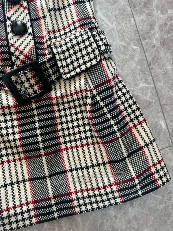 Burberry Burberry Check Wool Blend Short Sleeve Dress. Size S / US 4 / IT 40 - 2 Thumbnail