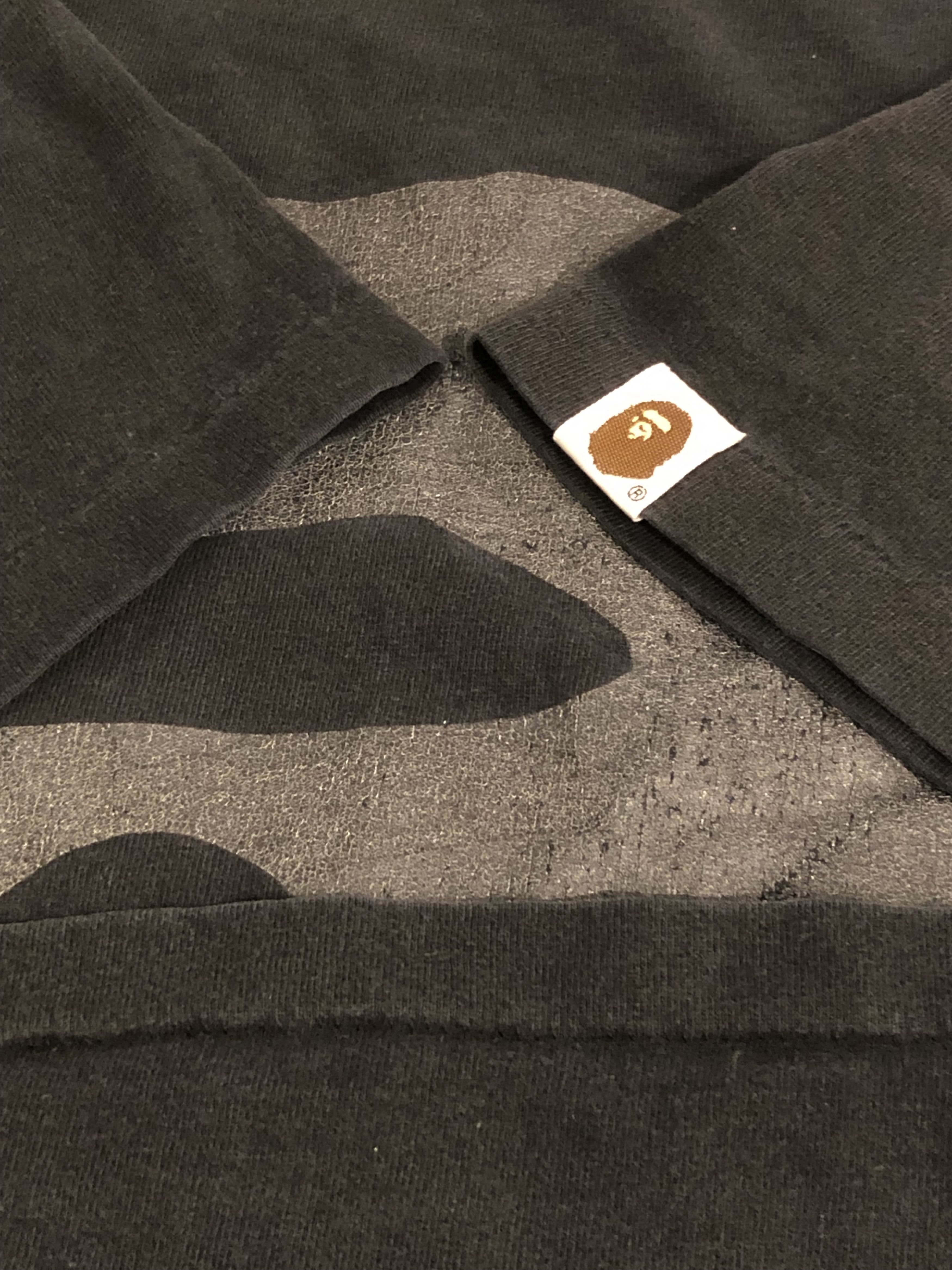 Bape × Hypebeast × Vintage Vintage Worn Bape Black Camo Big Logo Tee Size US XL / EU 56 / 4 - 5 Thumbnail