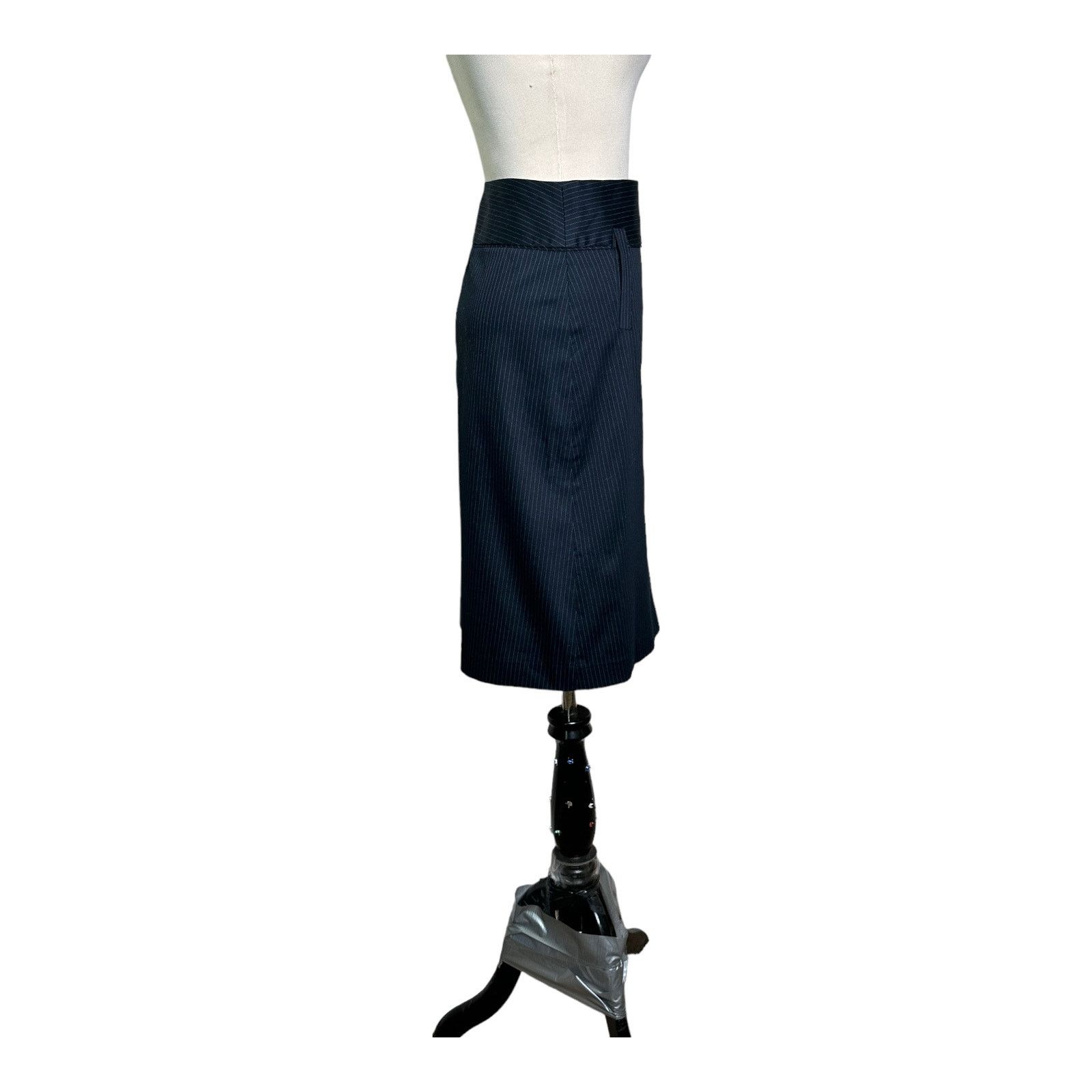Merona Merona black striped knee length skirt size 4 Size 32" / US 10 / IT 46 - 11 Thumbnail
