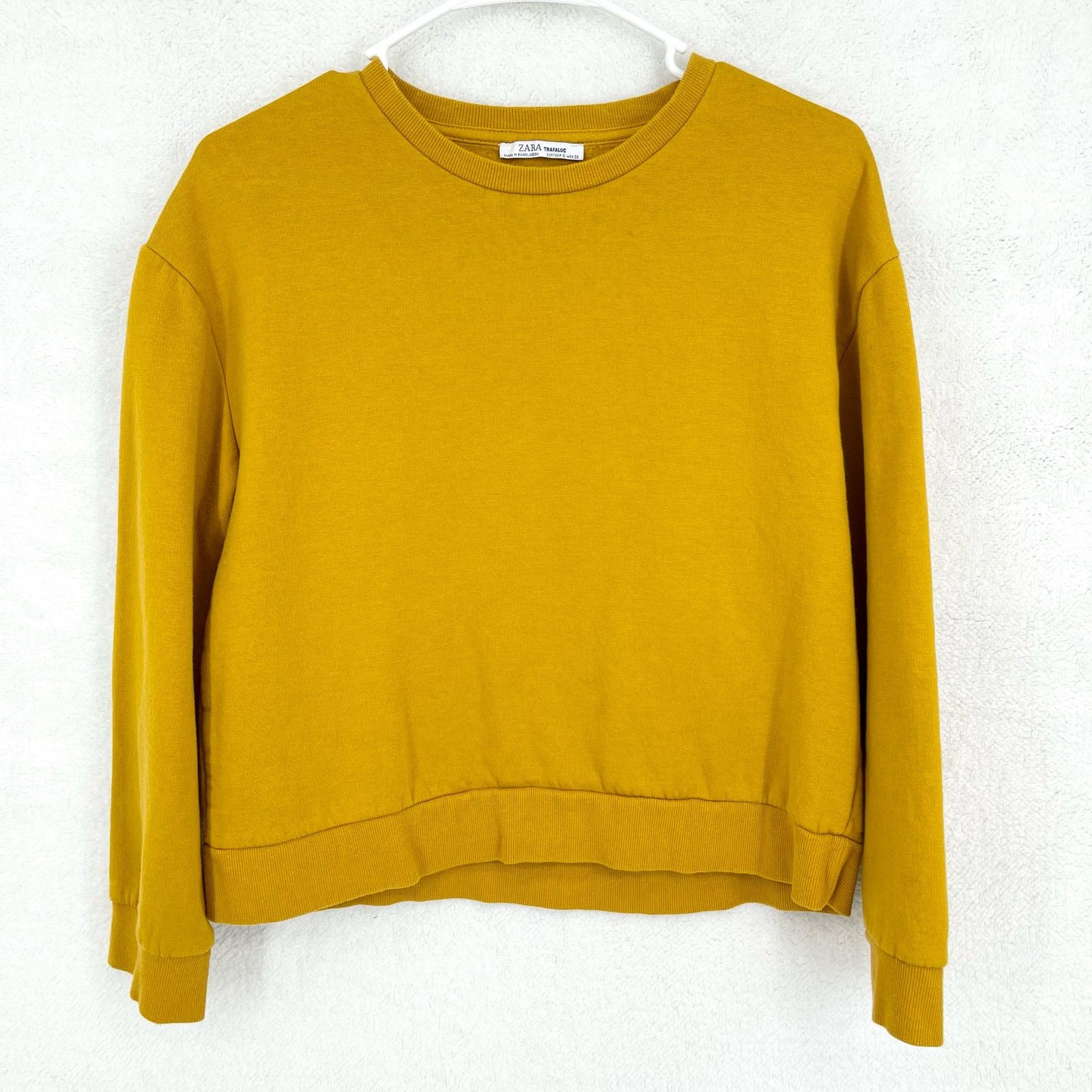 Zara Zara Trafaluc Mustard Crewneck Long Sleeve Sweatshirt Small Size S / US 4 / IT 40 - 1 Thumbnail