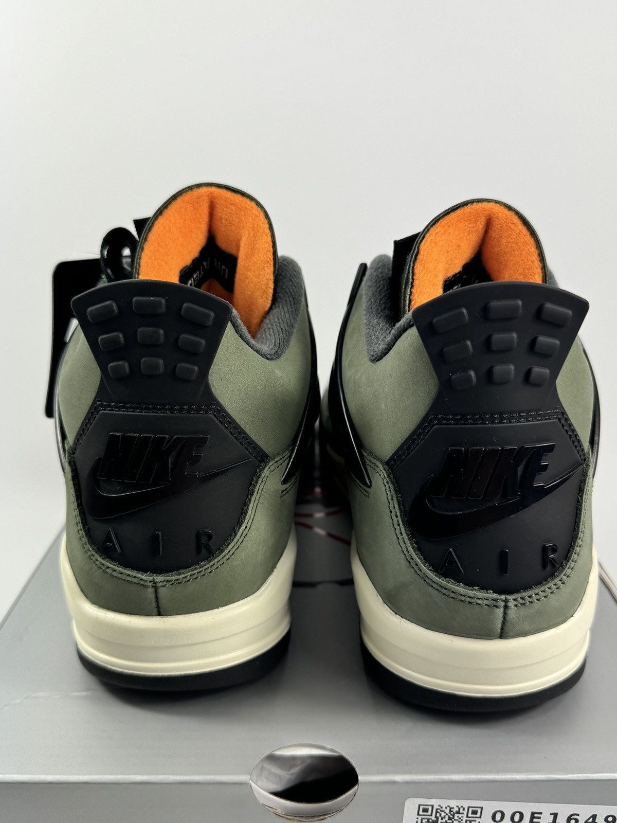 Nike AIR JORDAN 4 RETRO OG SNEAKERS Size US 10 / EU 43 - 4 Thumbnail