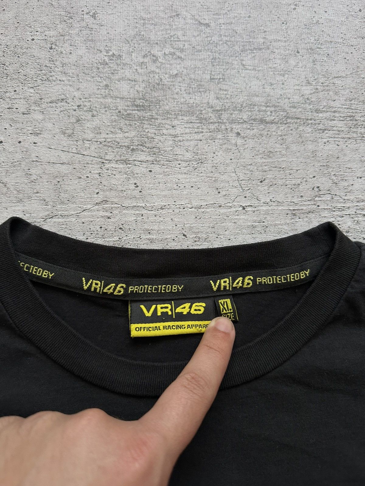 Other Vintage Valentino Rossi Monster Energy Oakley Sponsored Tee Size US L / EU 52-54 / 3 - 8 Thumbnail