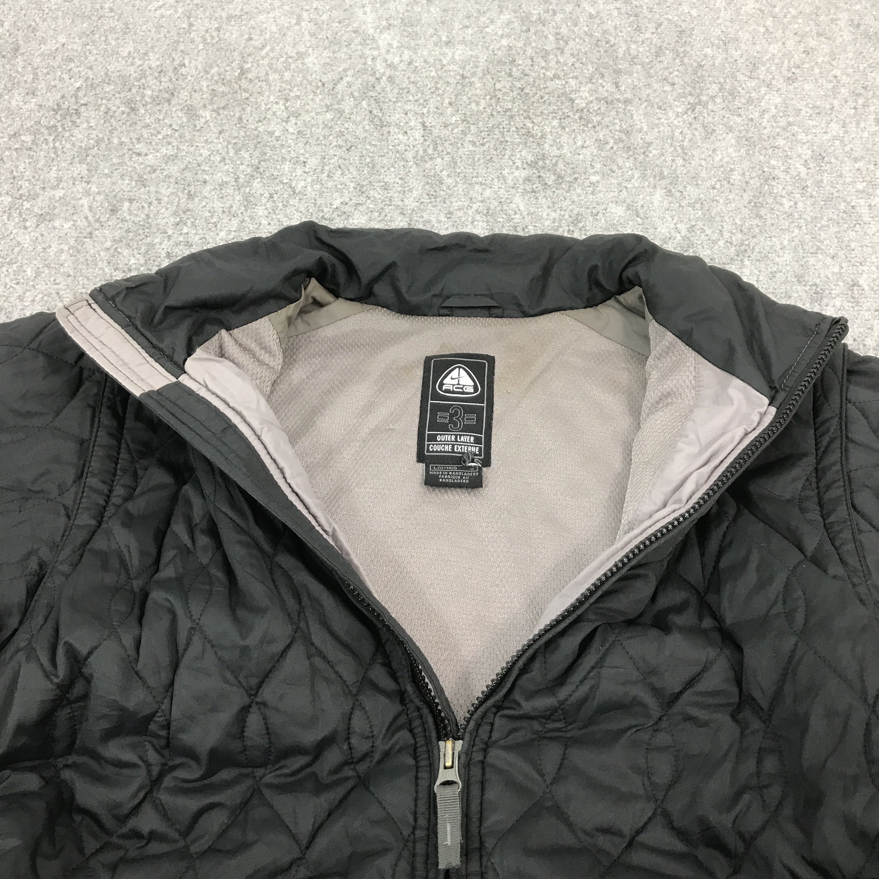 Nike × Nike ACG × Vintage Vintage Nike ACG Quilted Jacket Black Jacket Size US L / EU 52-54 / 3 - 5 Thumbnail