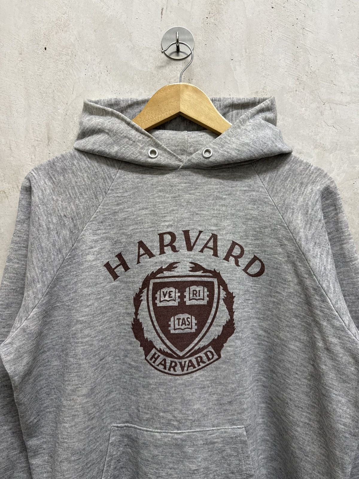 Champion Vintage 80s Champion Harvard University Hoodie Size US XL / EU 56 / 4 - 3 Thumbnail