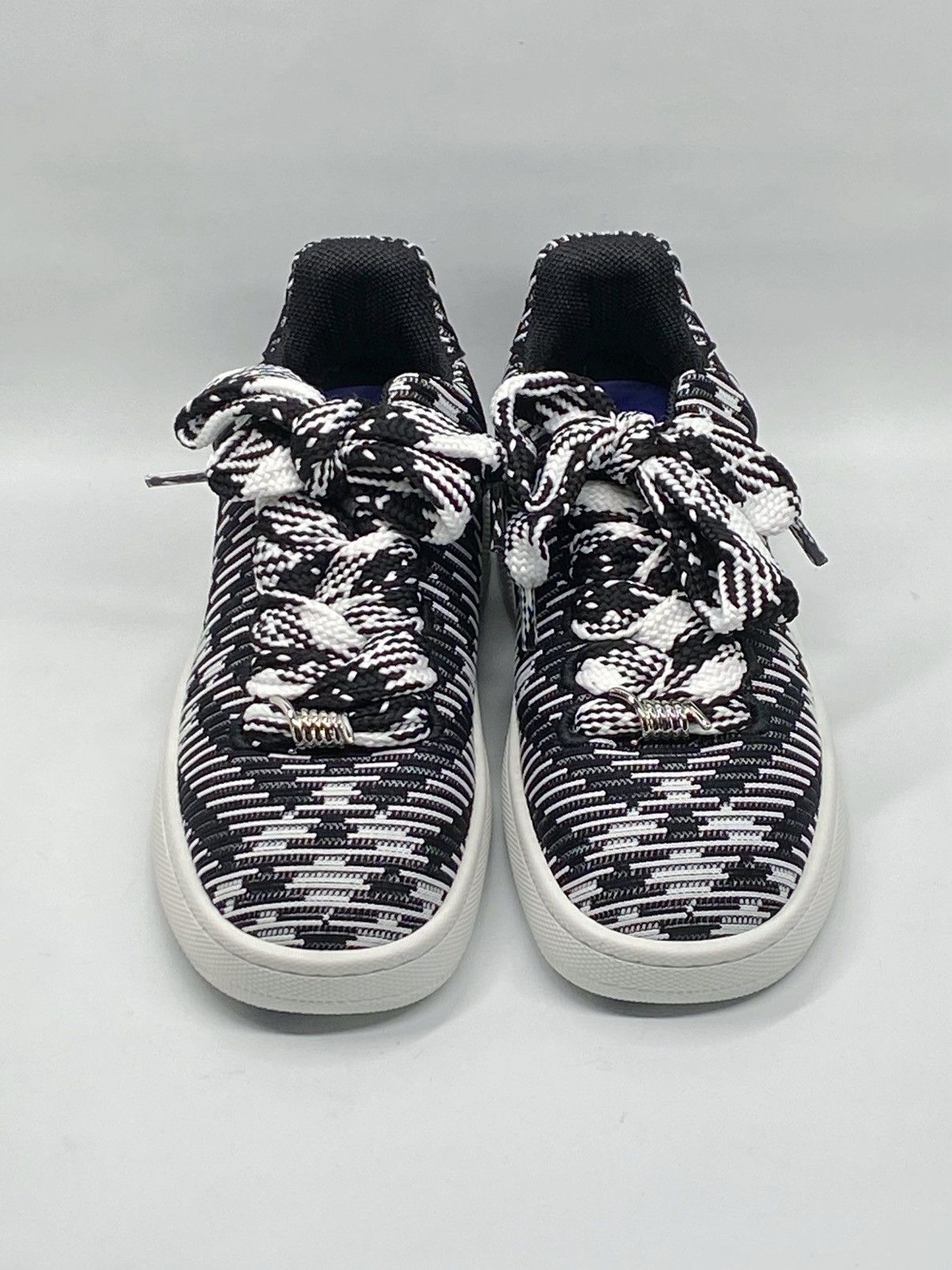 Burberry Burberry Black & White Check Knit Box Sneakers size 37 Size US 7 / IT 37 - 3 Thumbnail